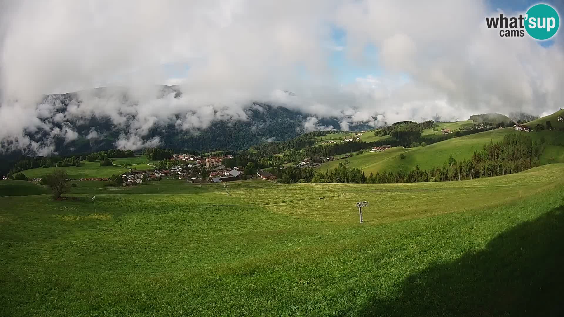 Web kamera Terenten (1210m) – Pogled uživo na Dolinu Pusteria