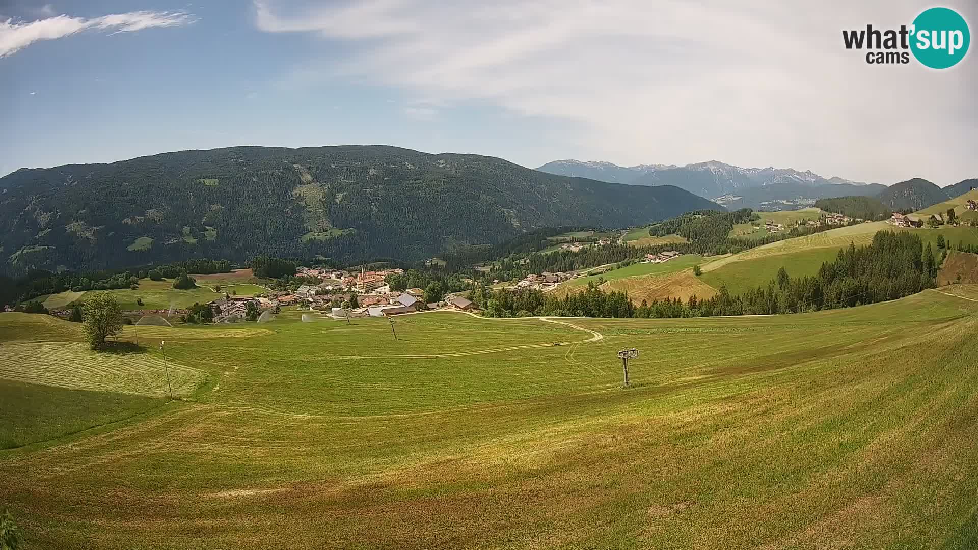 Spletna kamera Terenten (1210m) – Pogled v živo na dolino Pusteria