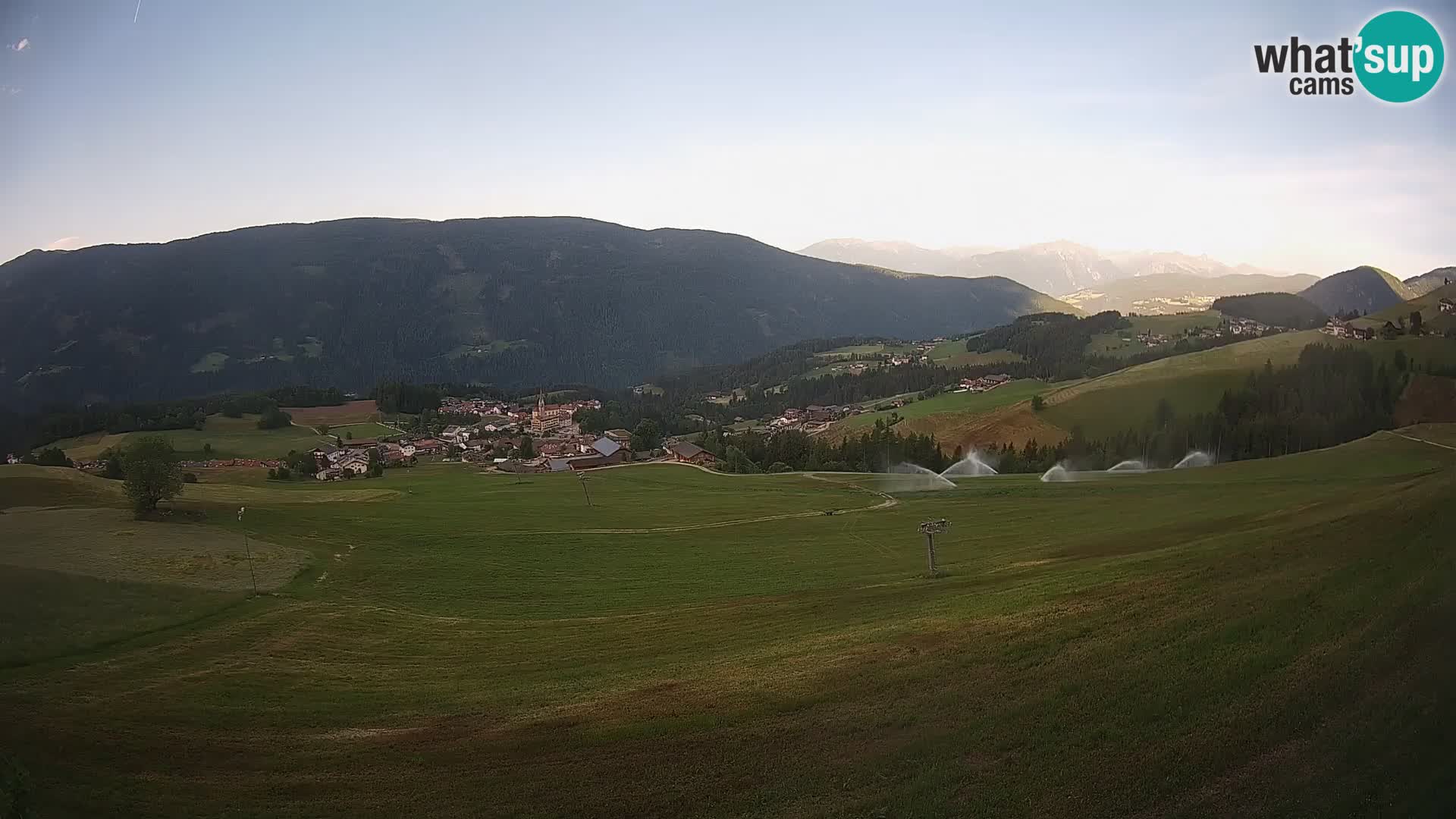 Spletna kamera Terenten (1210m) – Pogled v živo na dolino Pusteria