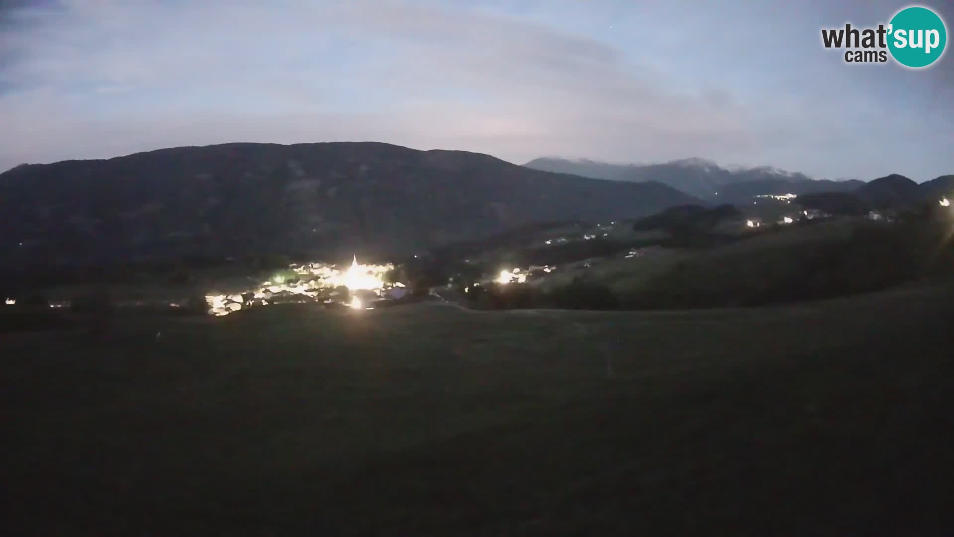 Spletna kamera Terenten (1210m) – Pogled v živo na dolino Pusteria