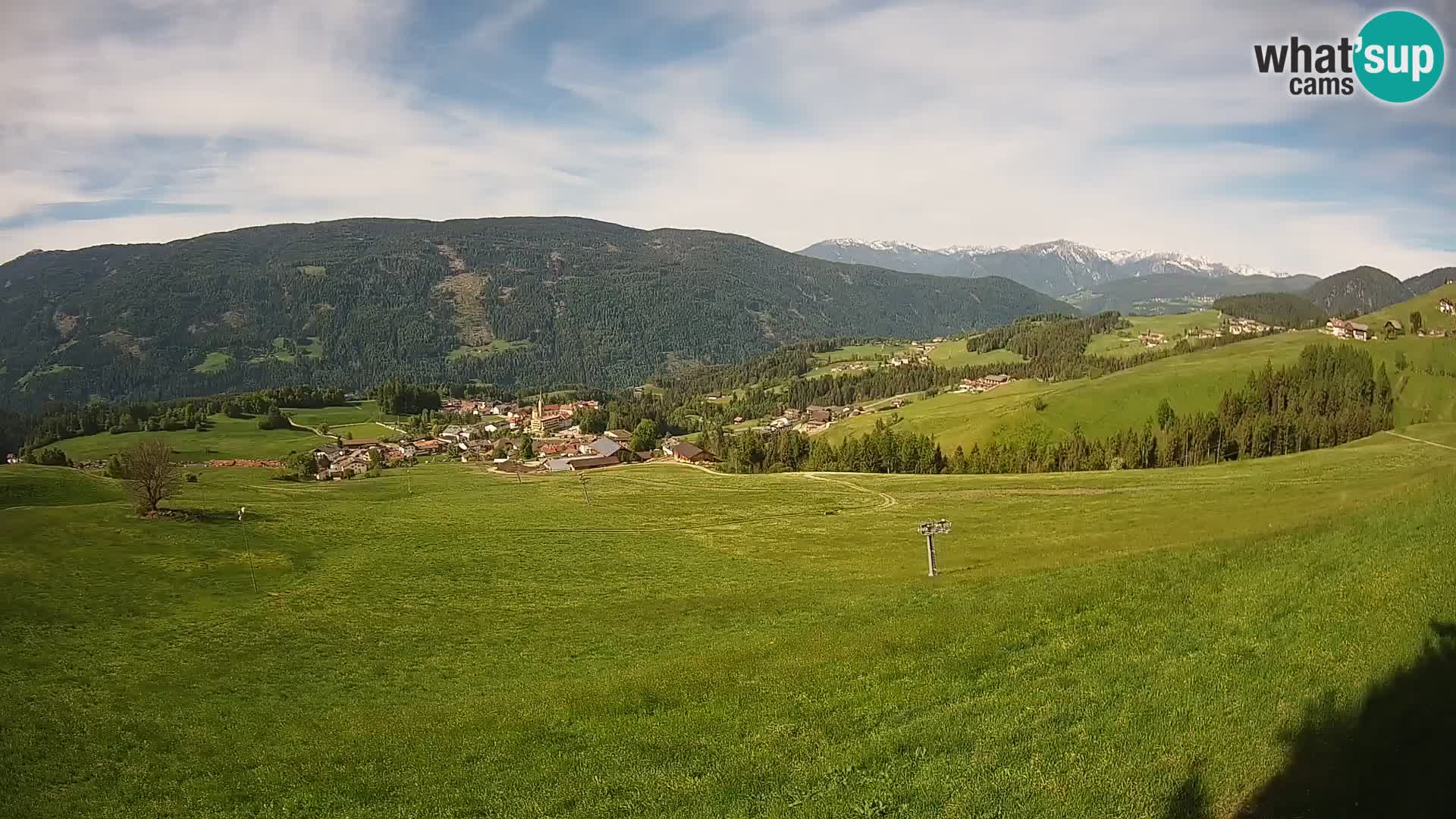 Spletna kamera Terenten (1210m) – Pogled v živo na dolino Pusteria
