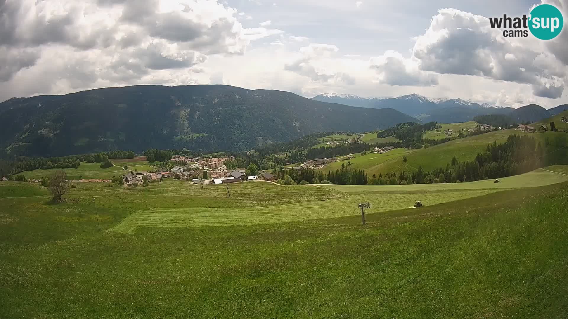 Web kamera Terenten (1210m) – Pogled uživo na Dolinu Pusteria