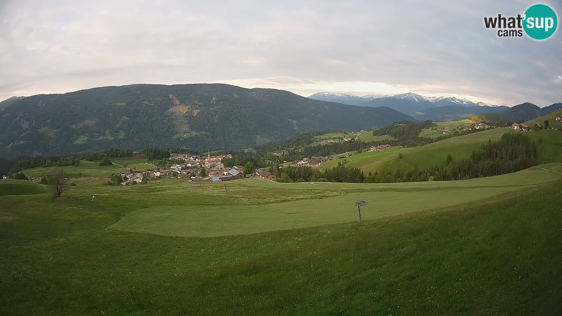 Web kamera Terenten (1210m) – Pogled uživo na Dolinu Pusteria