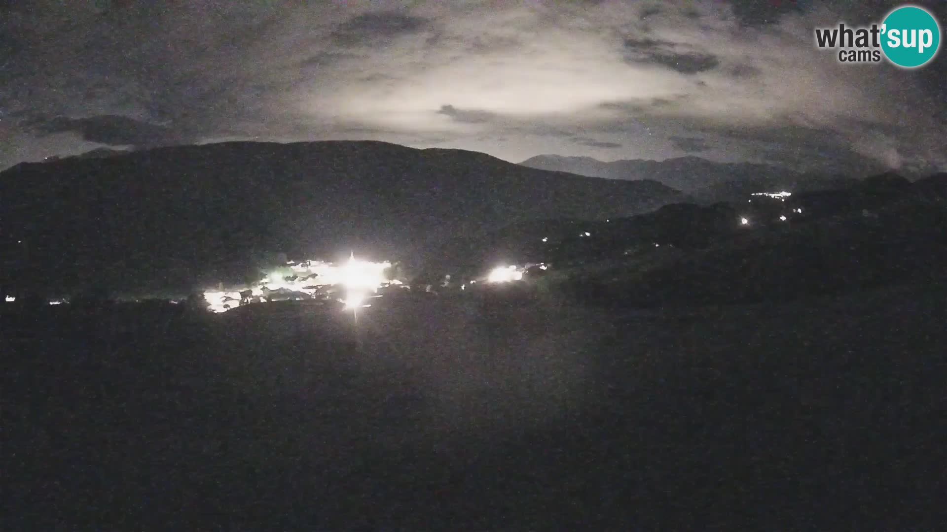 Spletna kamera Terenten (1210m) – Pogled v živo na dolino Pusteria
