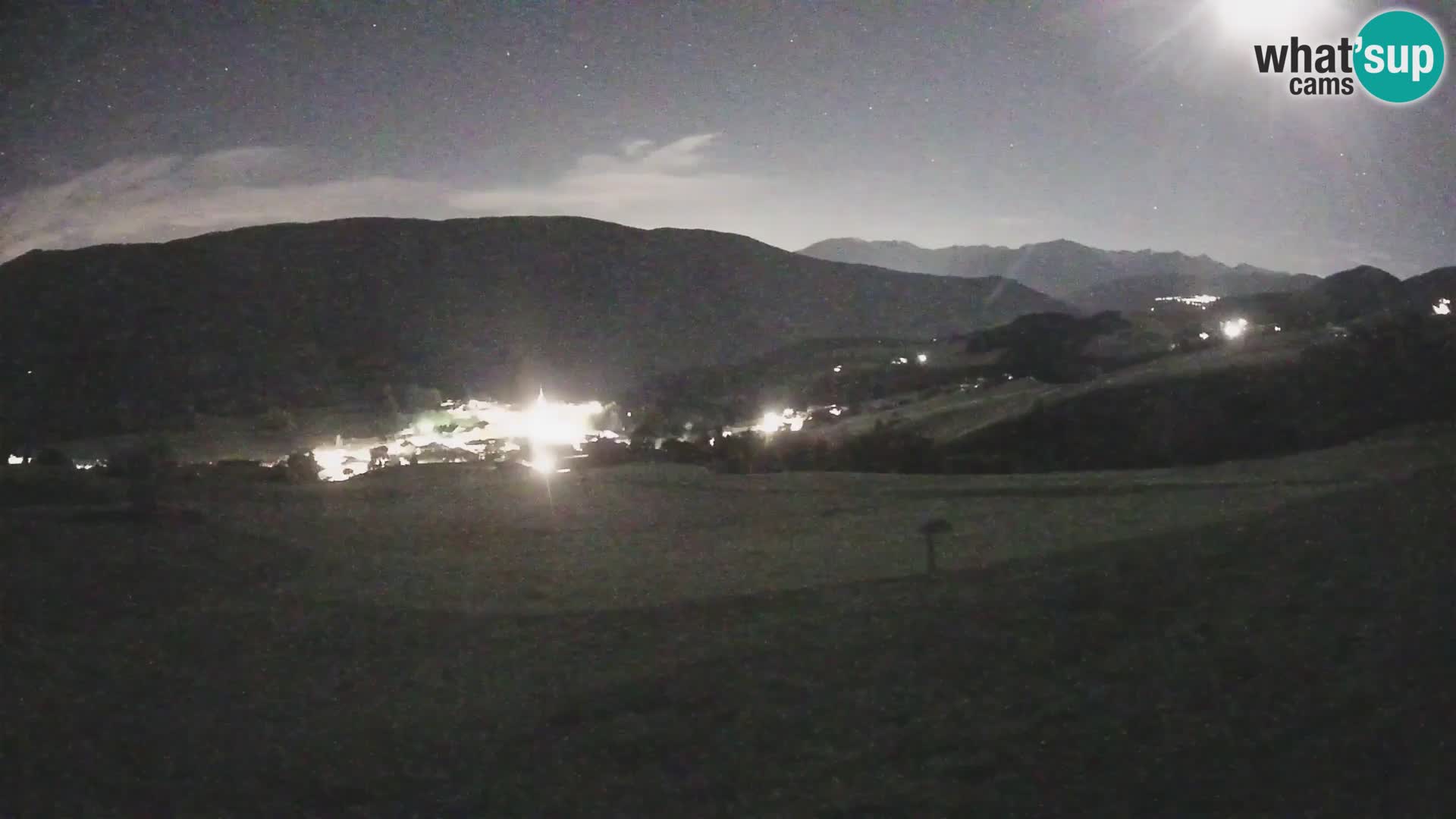 Spletna kamera Terenten (1210m) – Pogled v živo na dolino Pusteria