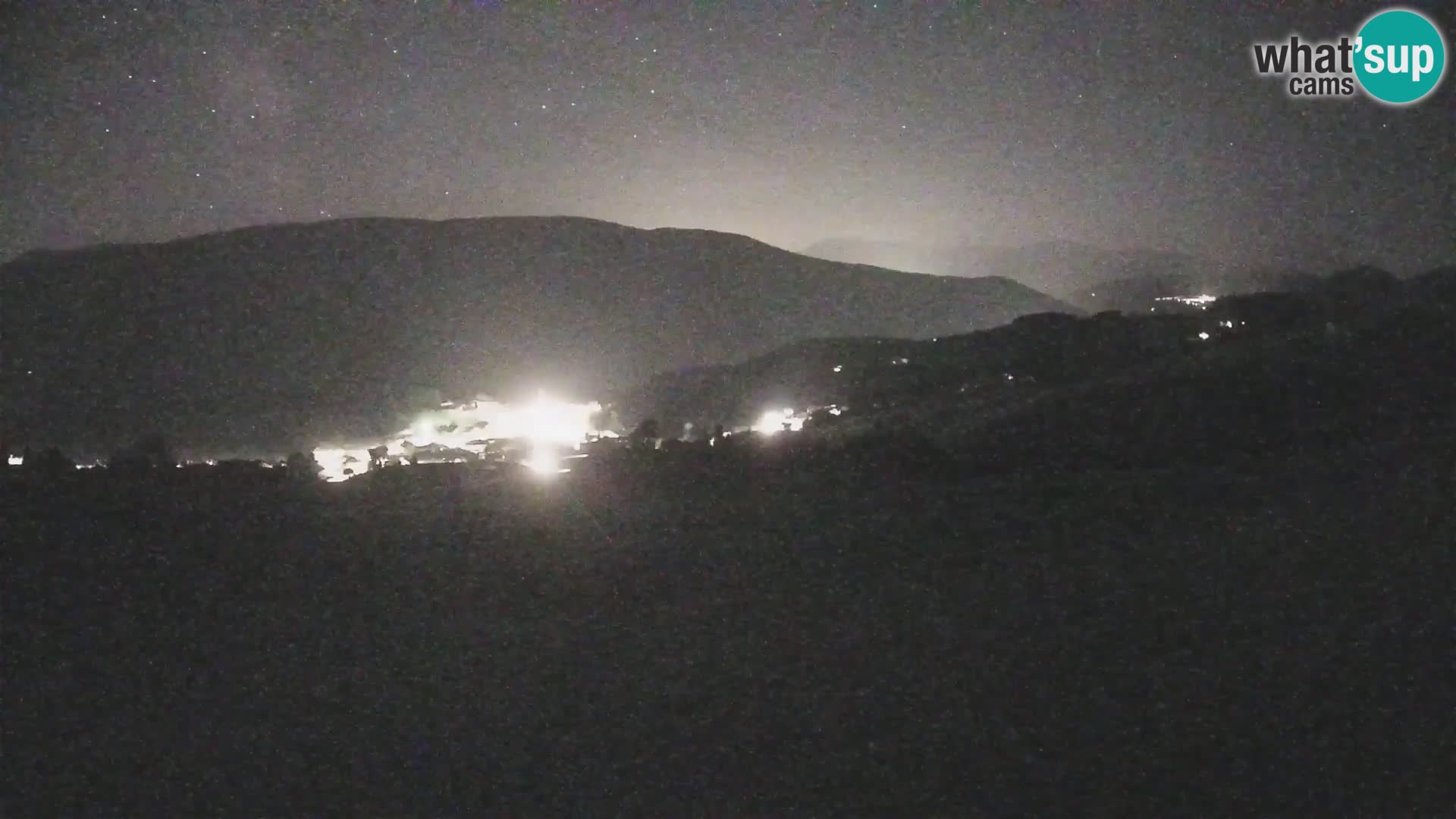 Spletna kamera Terenten (1210m) – Pogled v živo na dolino Pusteria