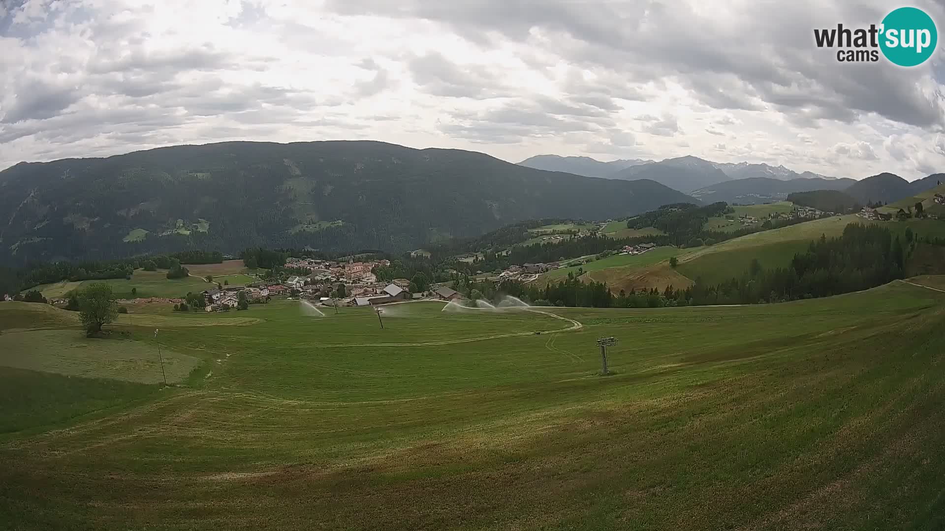 Spletna kamera Terenten (1210m) – Pogled v živo na dolino Pusteria