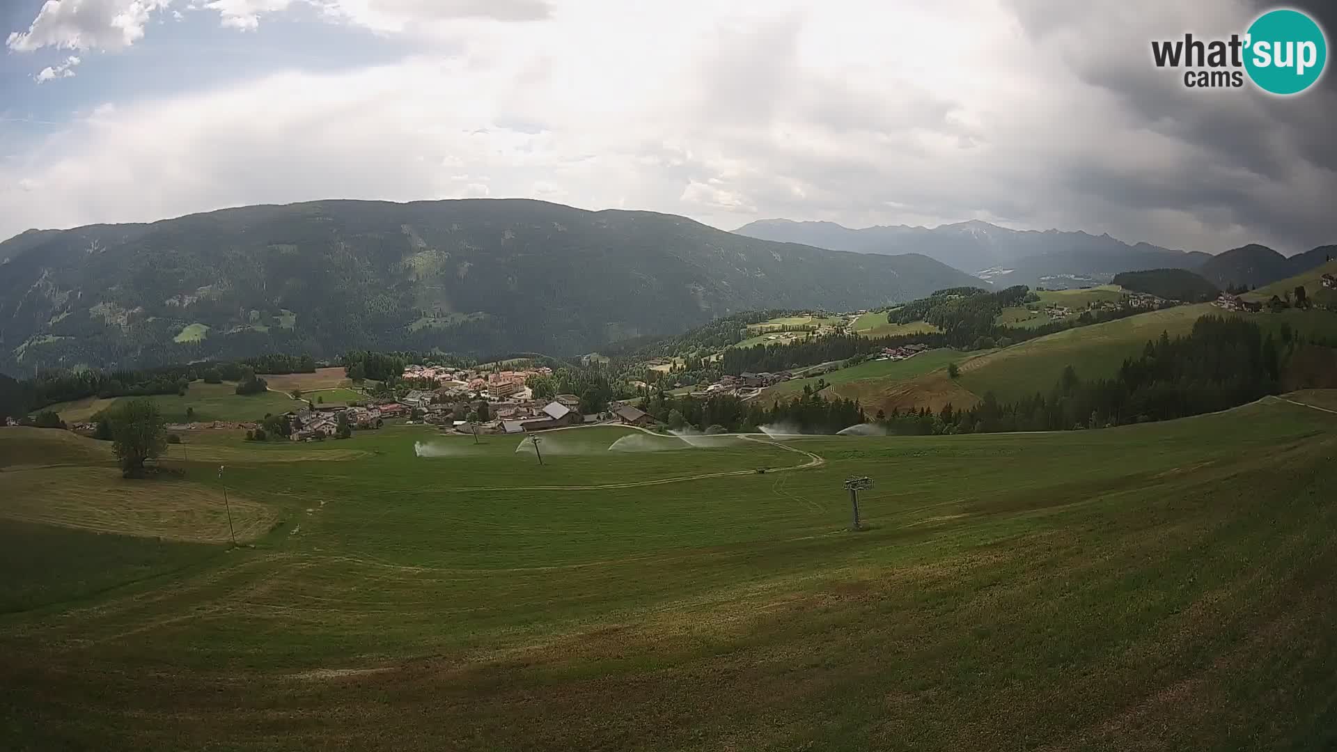Spletna kamera Terenten (1210m) – Pogled v živo na dolino Pusteria