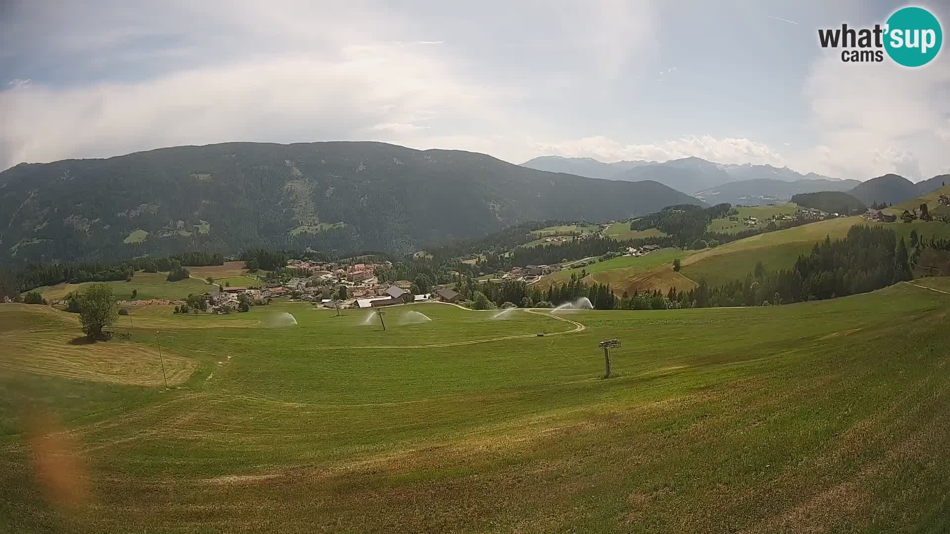 Spletna kamera Terenten (1210m) – Pogled v živo na dolino Pusteria