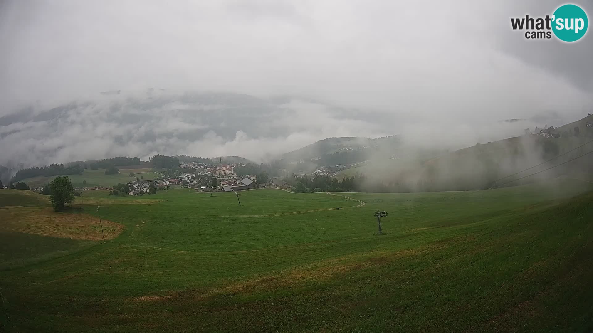 Spletna kamera Terenten (1210m) – Pogled v živo na dolino Pusteria