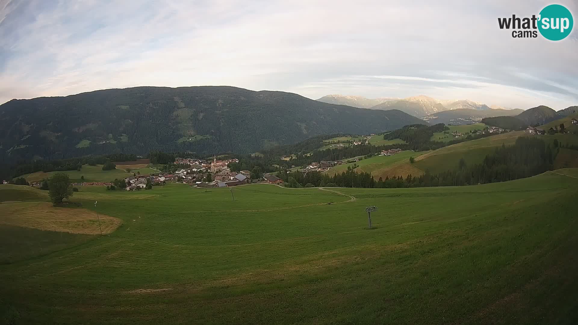 Spletna kamera Terenten (1210m) – Pogled v živo na dolino Pusteria