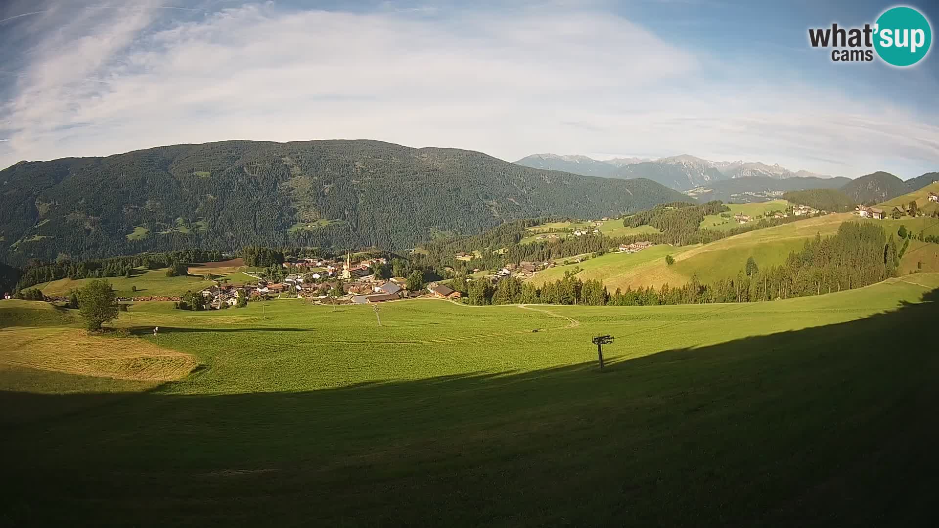 Spletna kamera Terenten (1210m) – Pogled v živo na dolino Pusteria