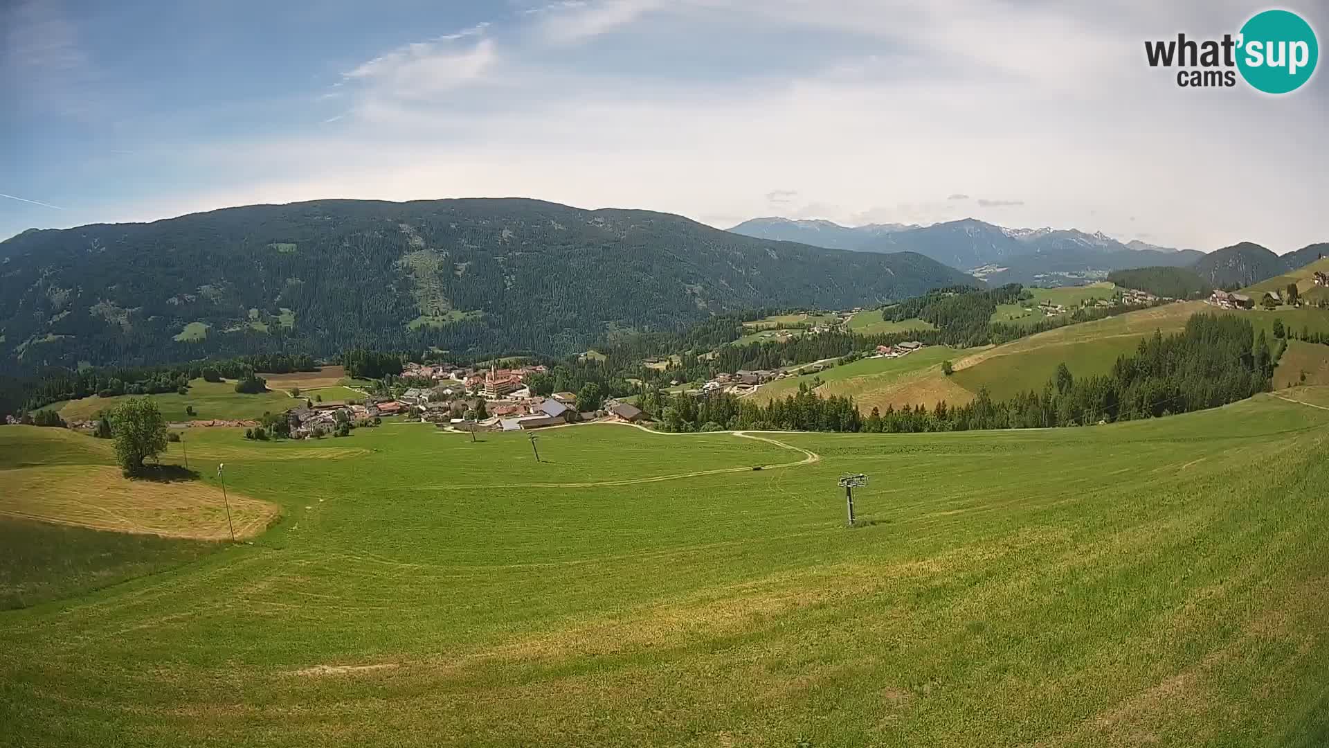 Spletna kamera Terenten (1210m) – Pogled v živo na dolino Pusteria