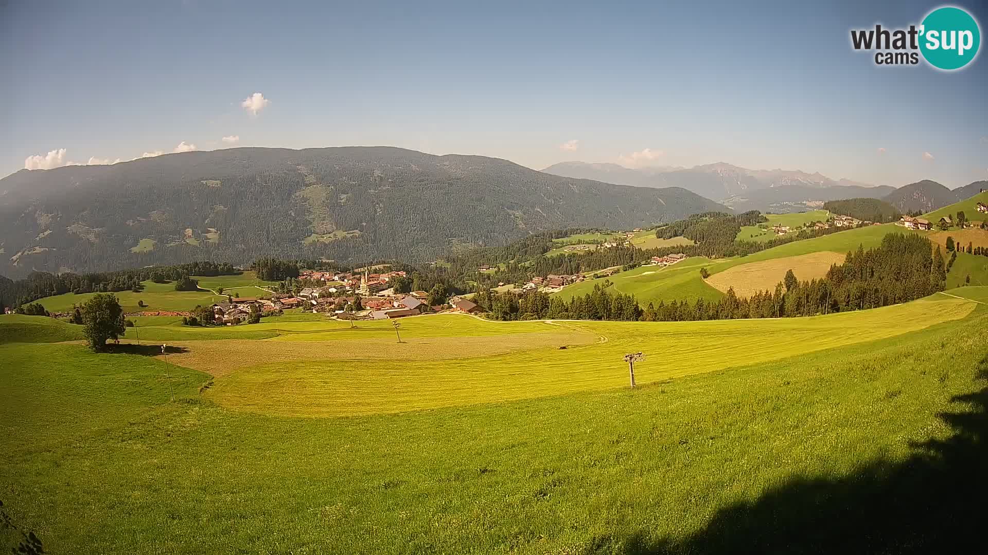 Spletna kamera Terenten (1210m) – Pogled v živo na dolino Pusteria