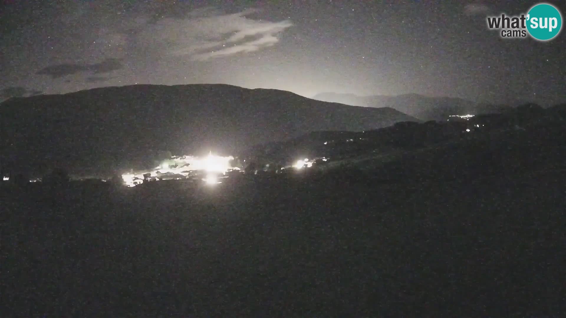 Spletna kamera Terenten (1210m) – Pogled v živo na dolino Pusteria