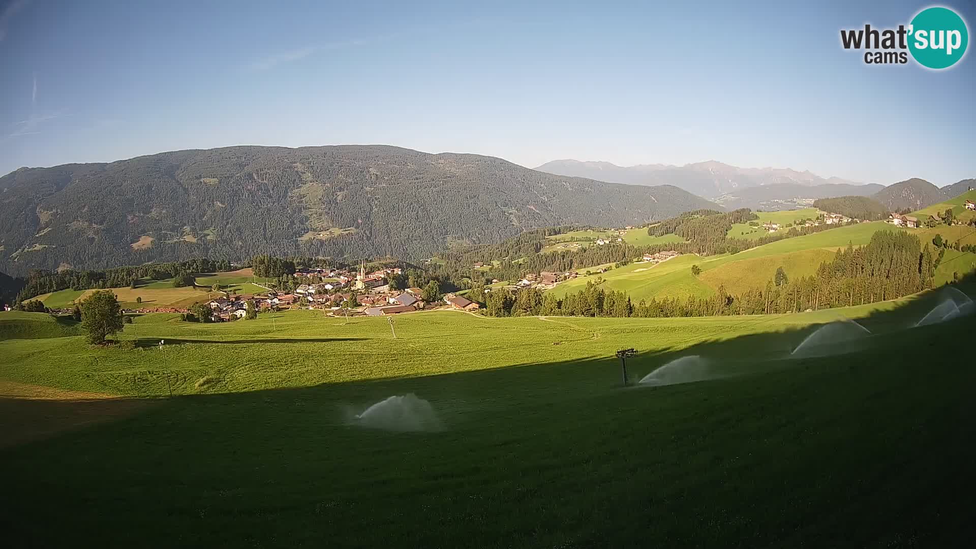 Spletna kamera Terenten (1210m) – Pogled v živo na dolino Pusteria