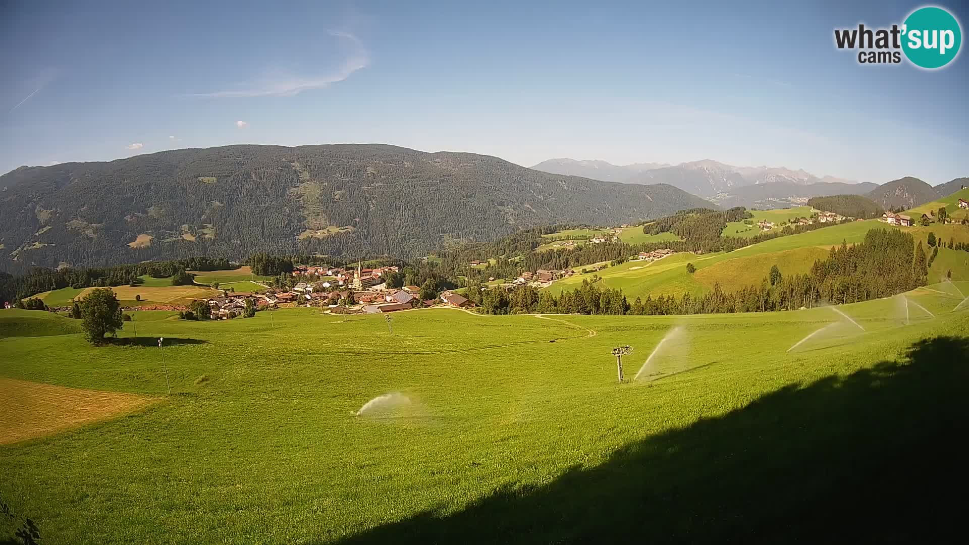 Spletna kamera Terenten (1210m) – Pogled v živo na dolino Pusteria