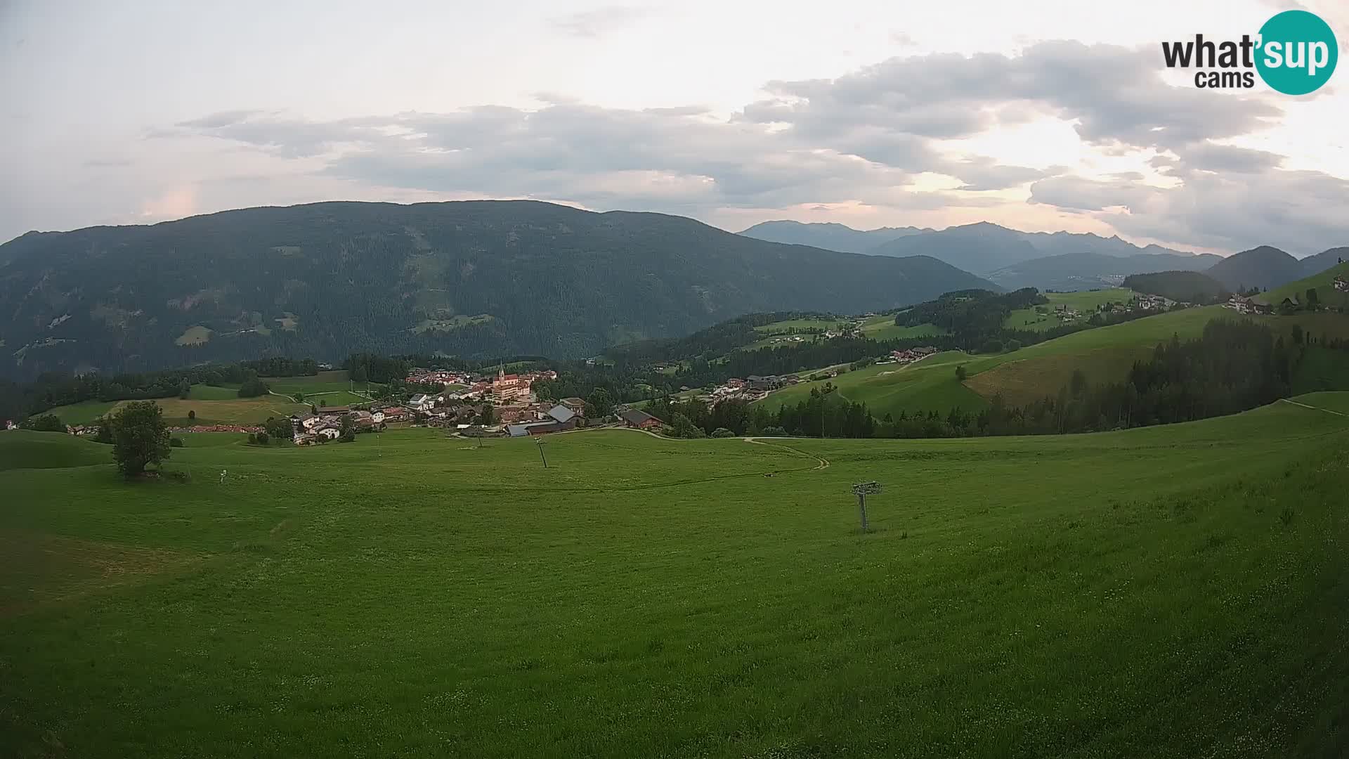 Web kamera Terenten (1210m) – Pogled uživo na Dolinu Pusteria