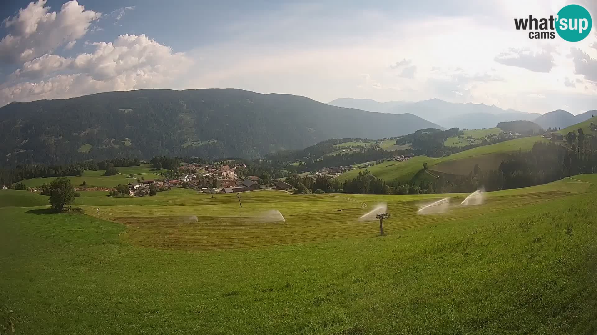 Spletna kamera Terenten (1210m) – Pogled v živo na dolino Pusteria