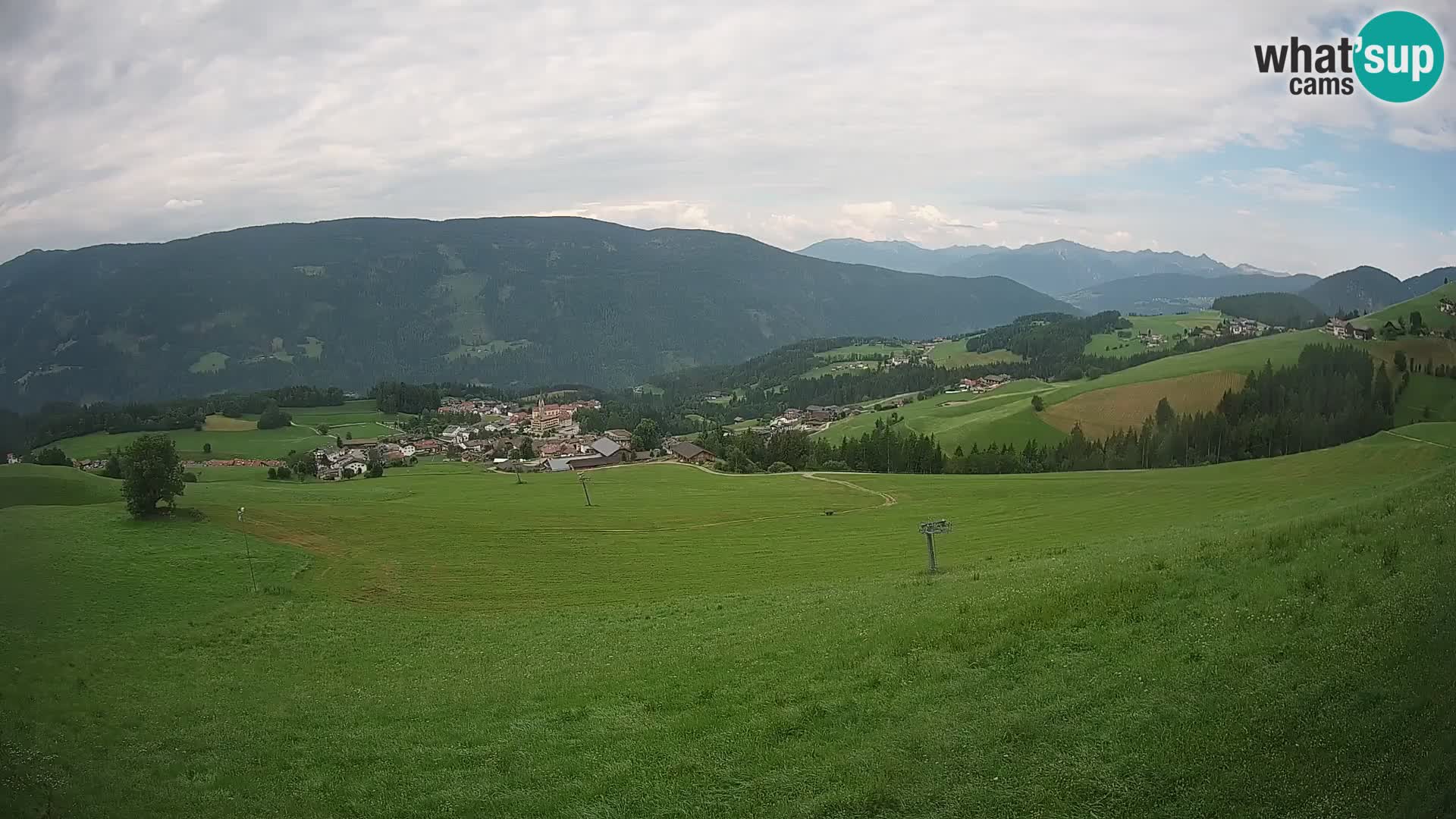 Spletna kamera Terenten (1210m) – Pogled v živo na dolino Pusteria