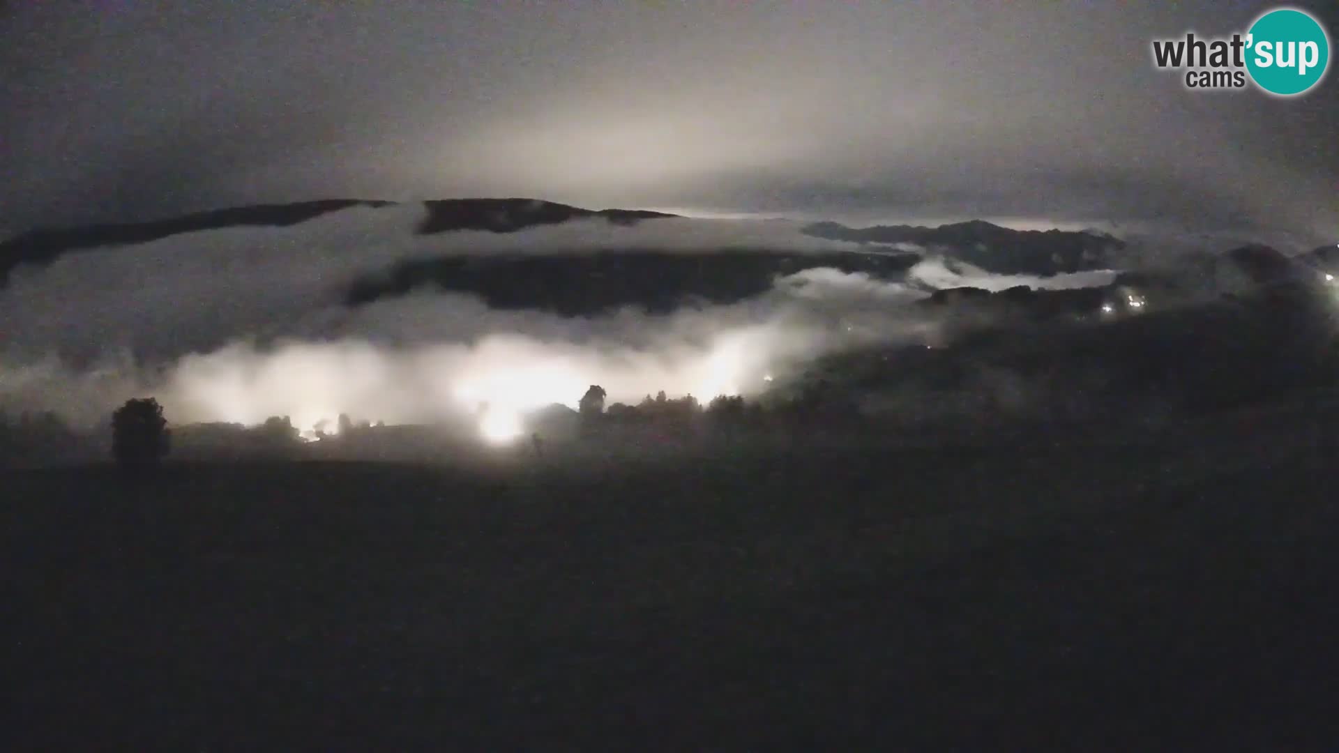 Spletna kamera Terenten (1210m) – Pogled v živo na dolino Pusteria