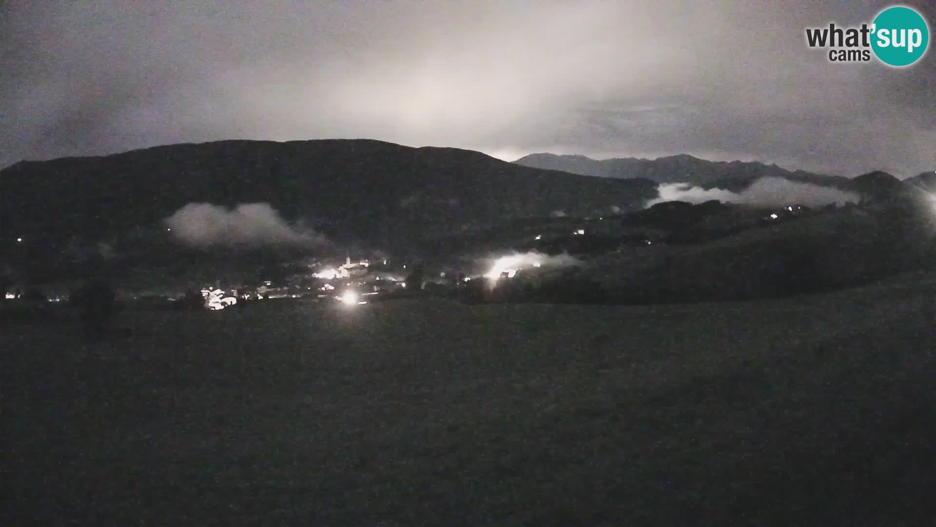 Spletna kamera Terenten (1210m) – Pogled v živo na dolino Pusteria
