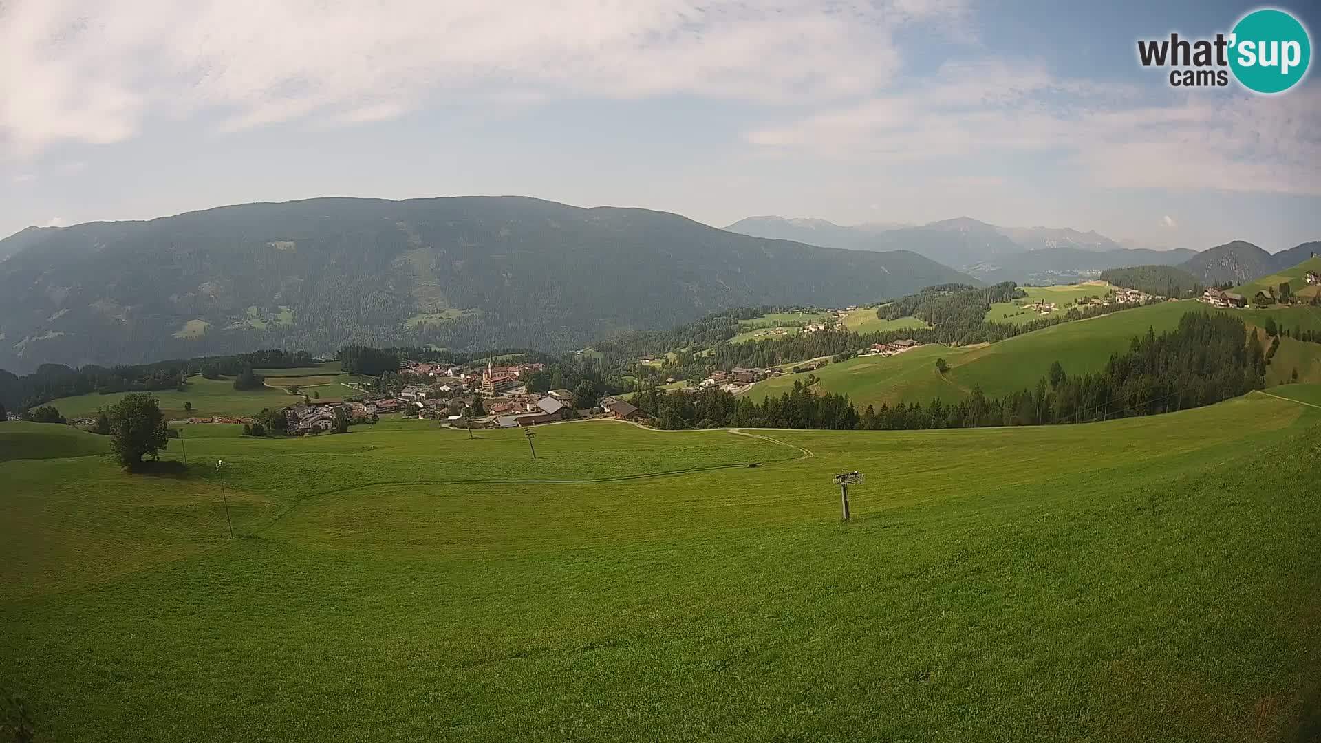 Spletna kamera Terenten (1210m) – Pogled v živo na dolino Pusteria