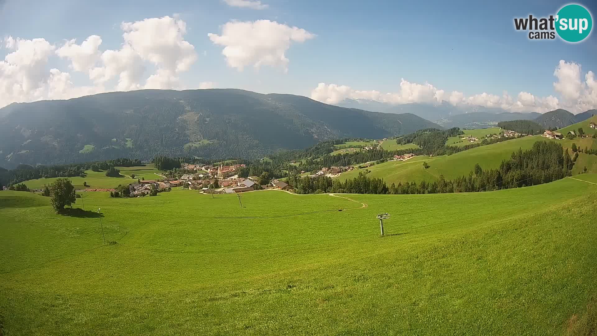 Spletna kamera Terenten (1210m) – Pogled v živo na dolino Pusteria