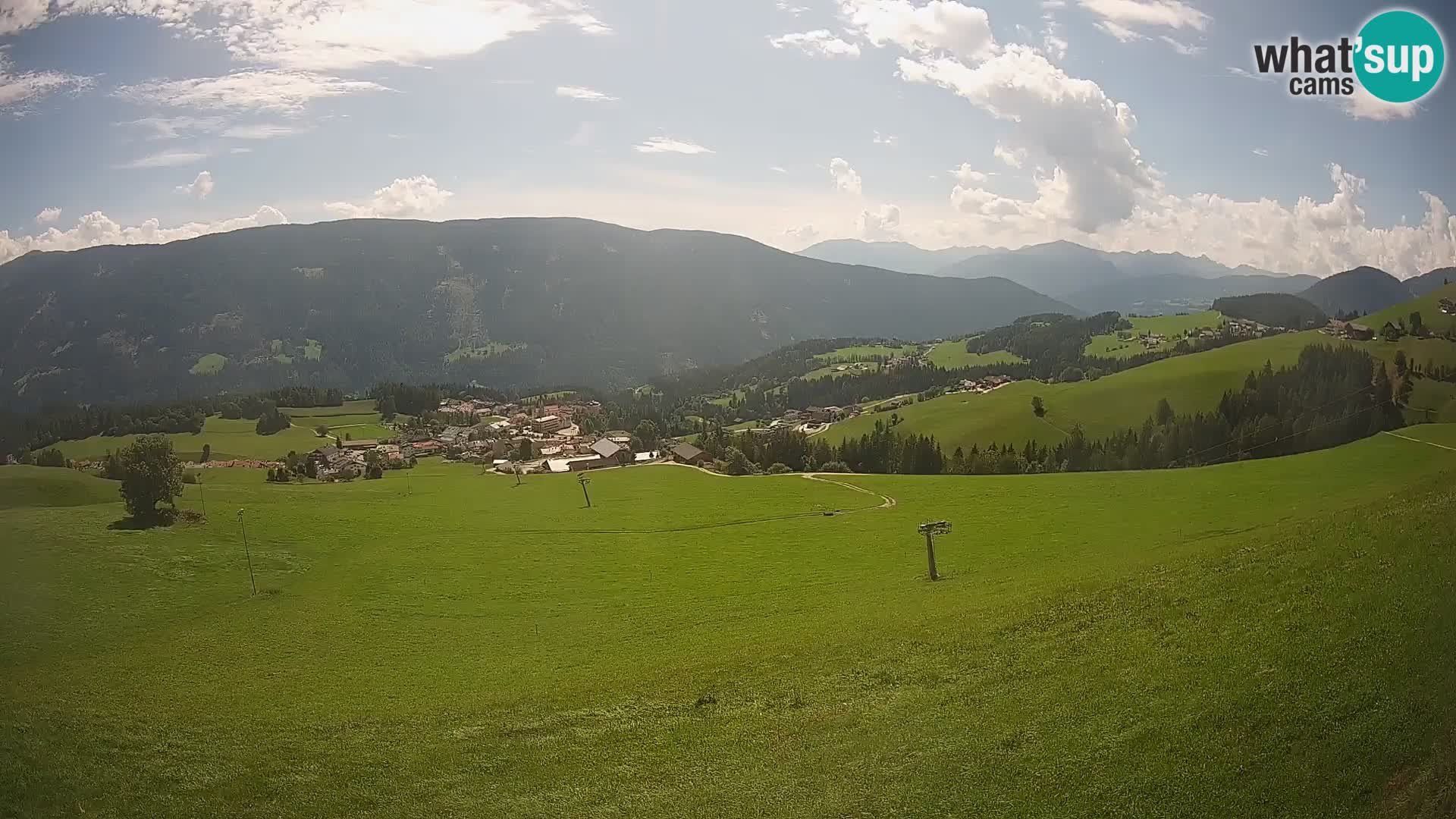 Spletna kamera Terenten (1210m) – Pogled v živo na dolino Pusteria