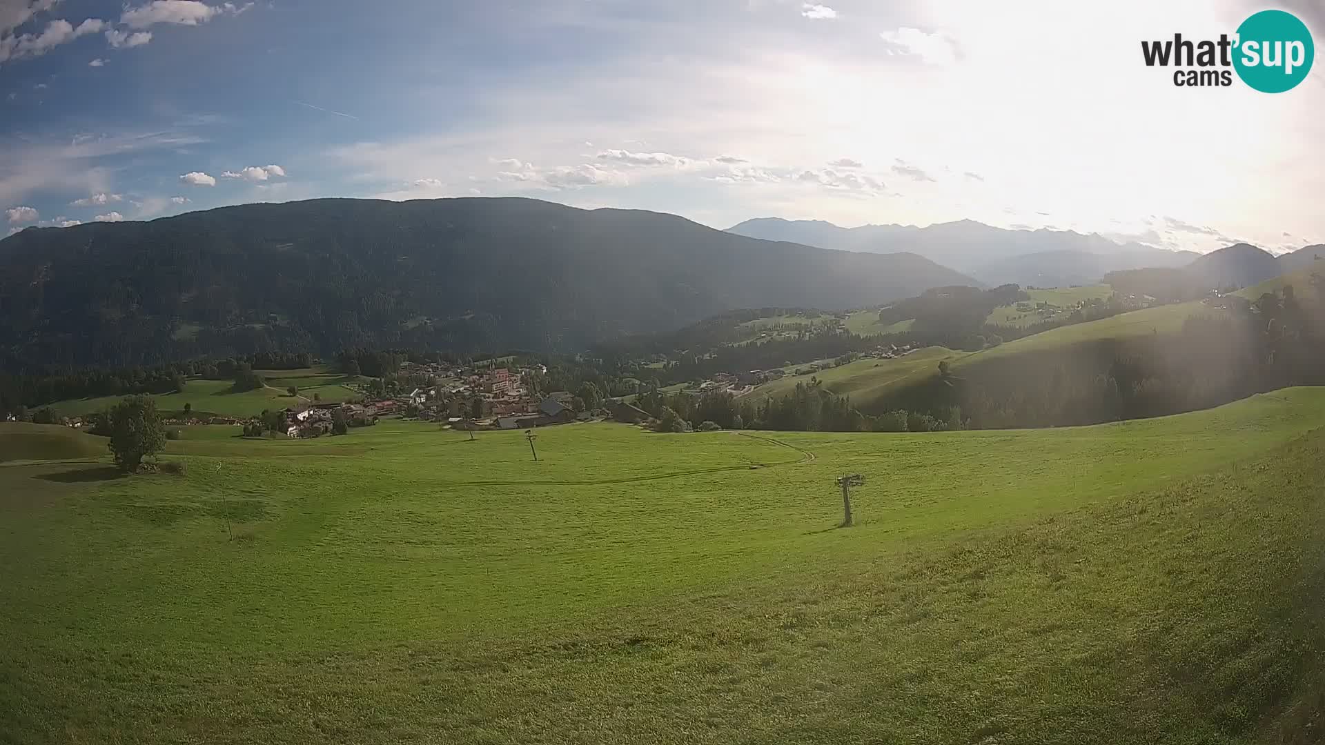 Spletna kamera Terenten (1210m) – Pogled v živo na dolino Pusteria