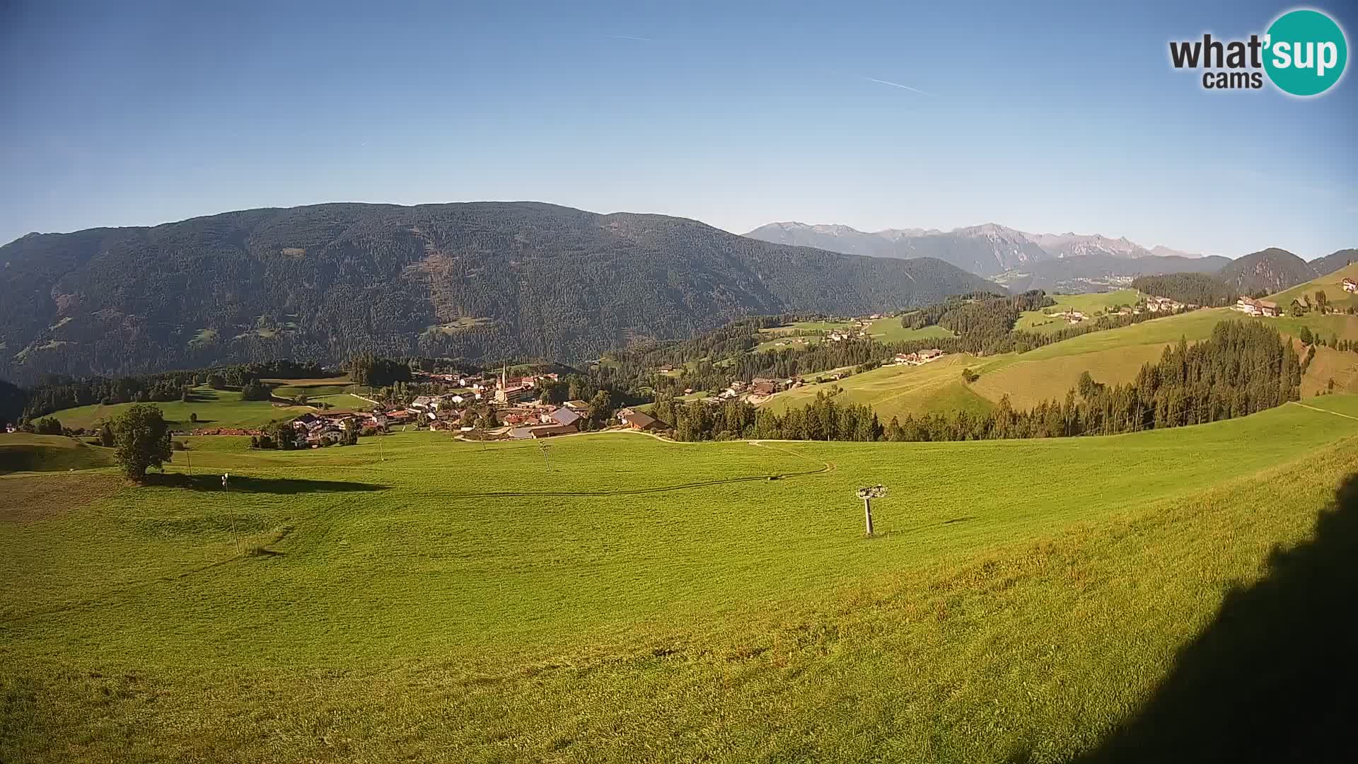 Spletna kamera Terenten (1210m) – Pogled v živo na dolino Pusteria