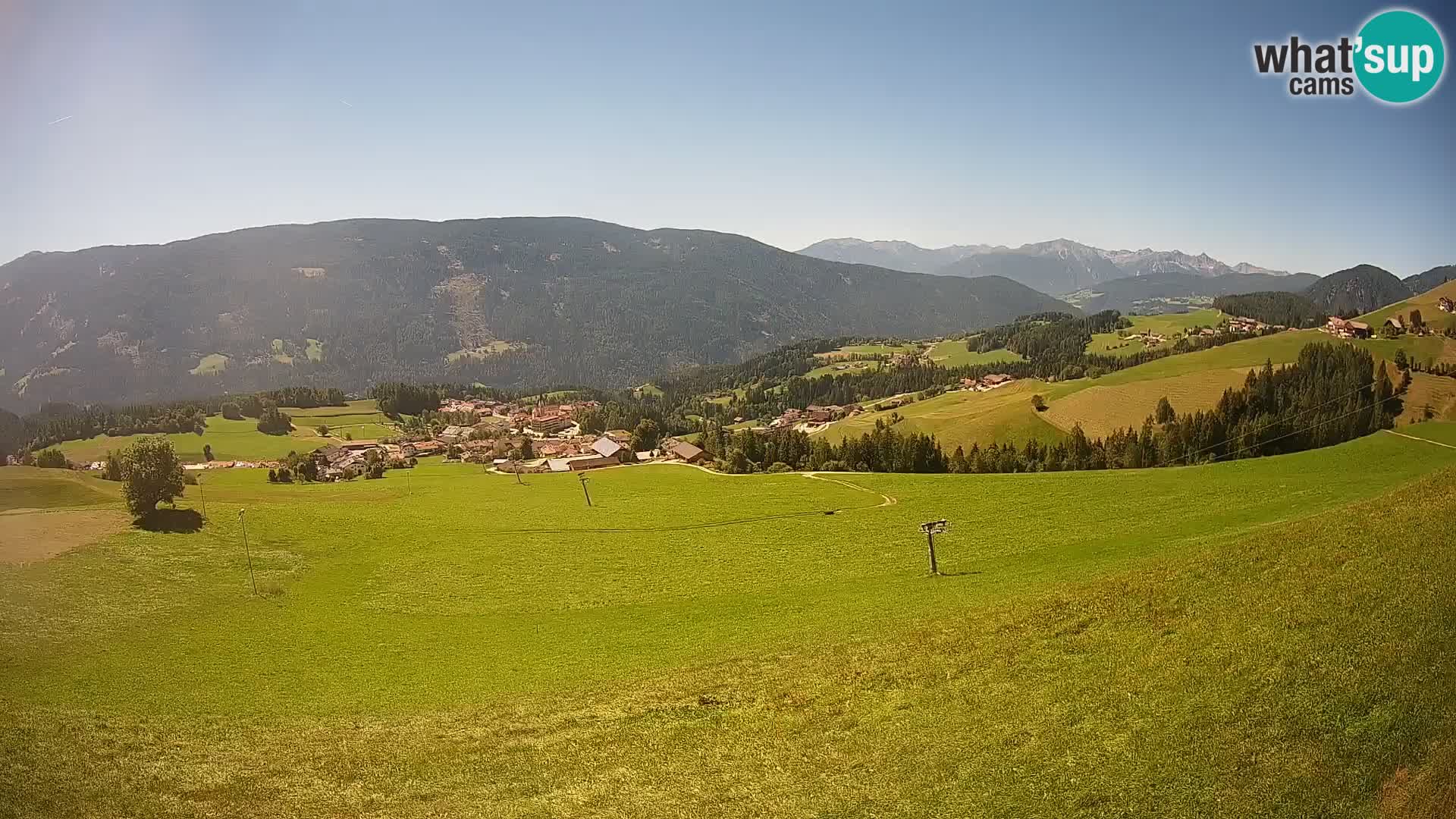 Spletna kamera Terenten (1210m) – Pogled v živo na dolino Pusteria