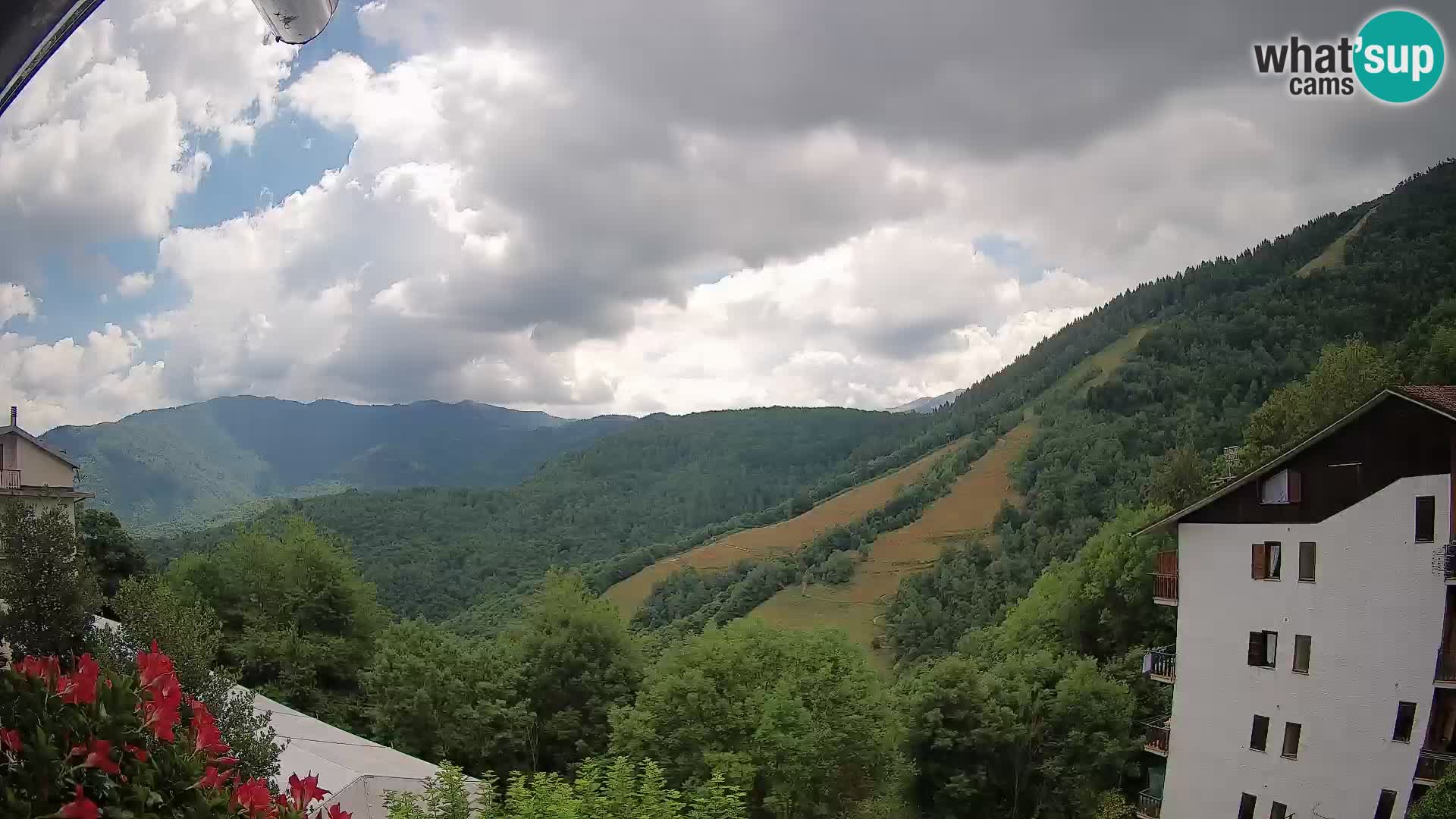 Cardini di Roburent – pogled na Monte Alpet