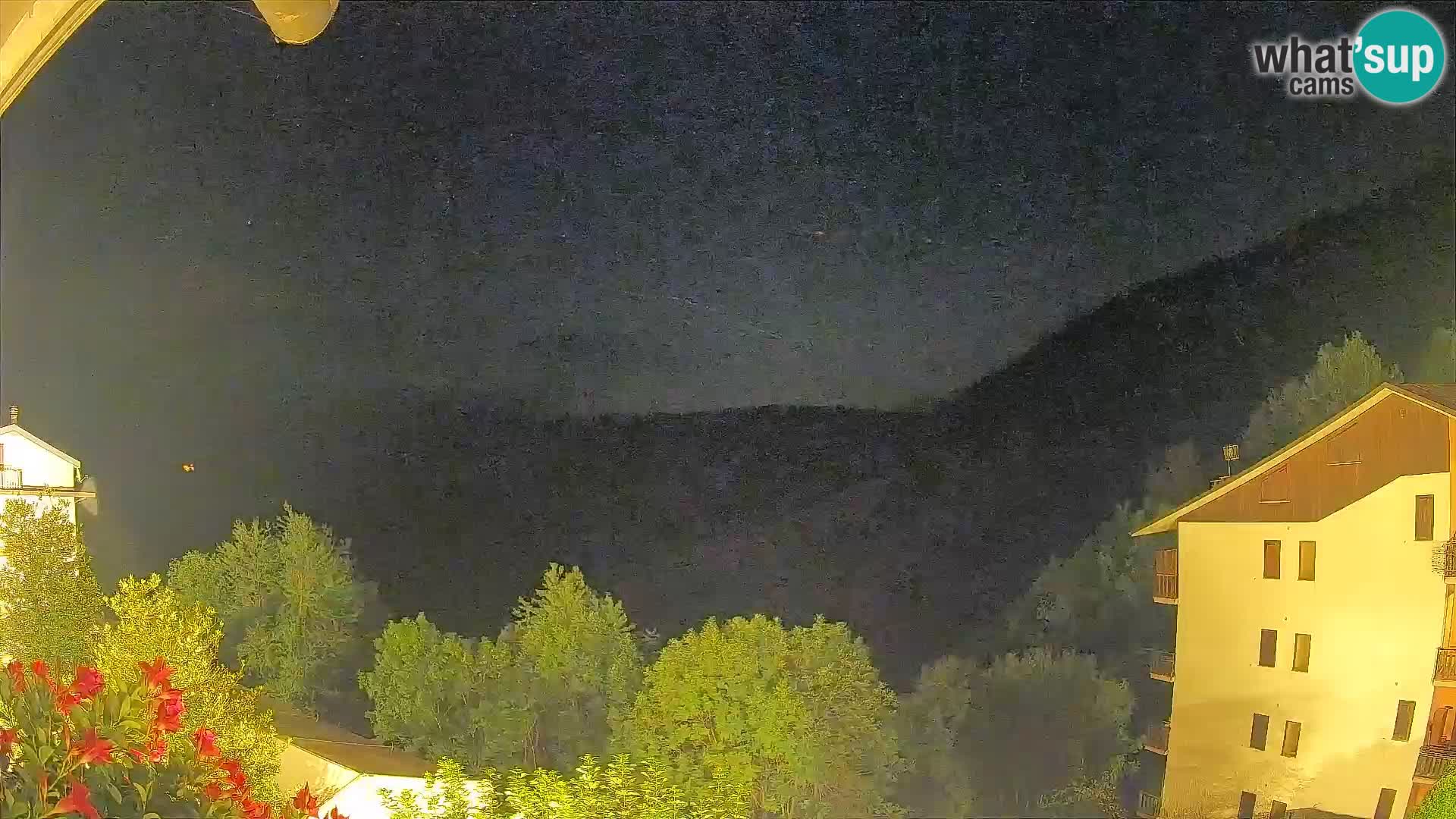 Cardini di Roburent – vista al Monte Alpet