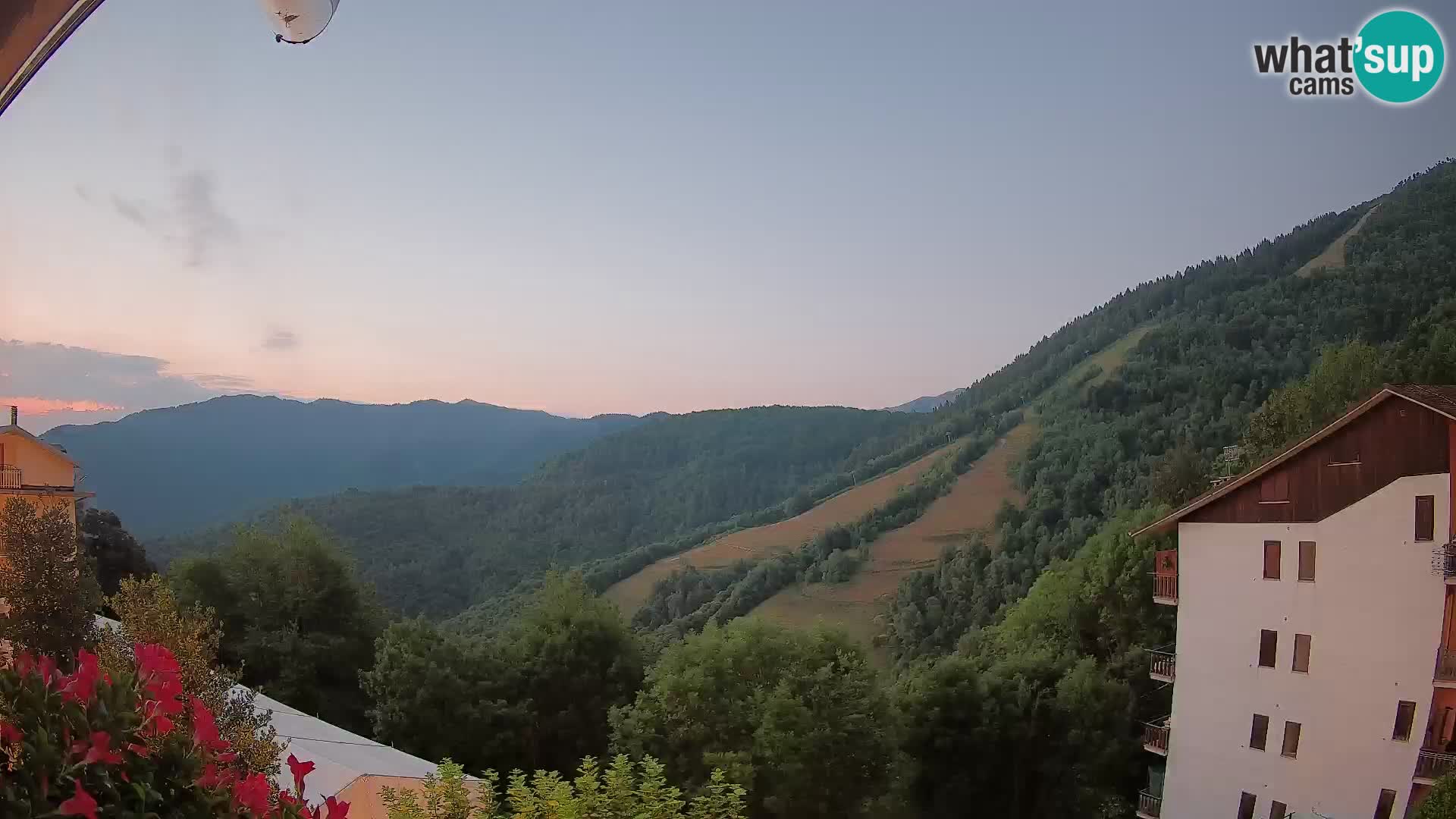 Cardini di Roburent – pogled na Monte Alpet