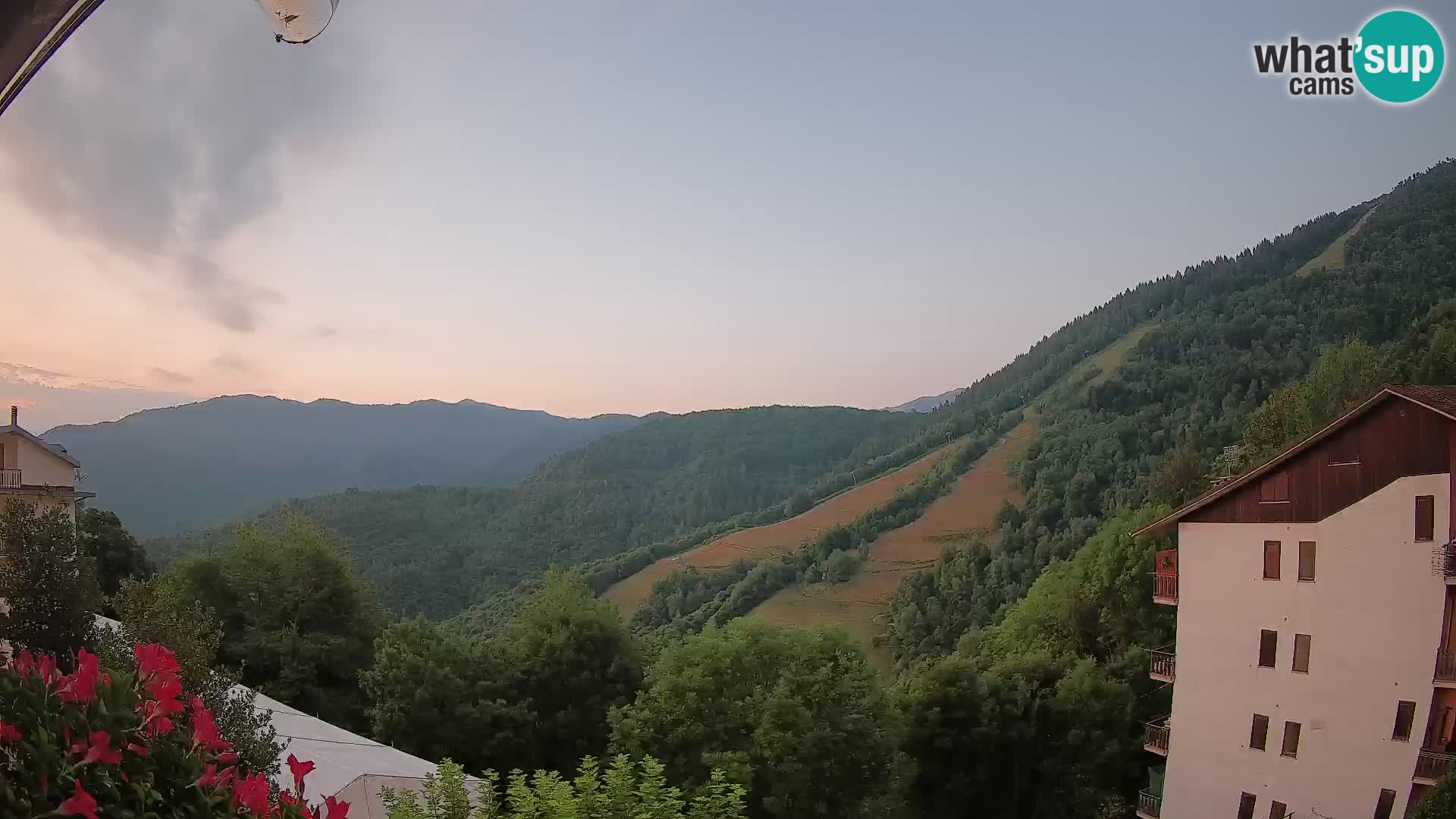 Cardini di Roburent – pogled na Monte Alpet