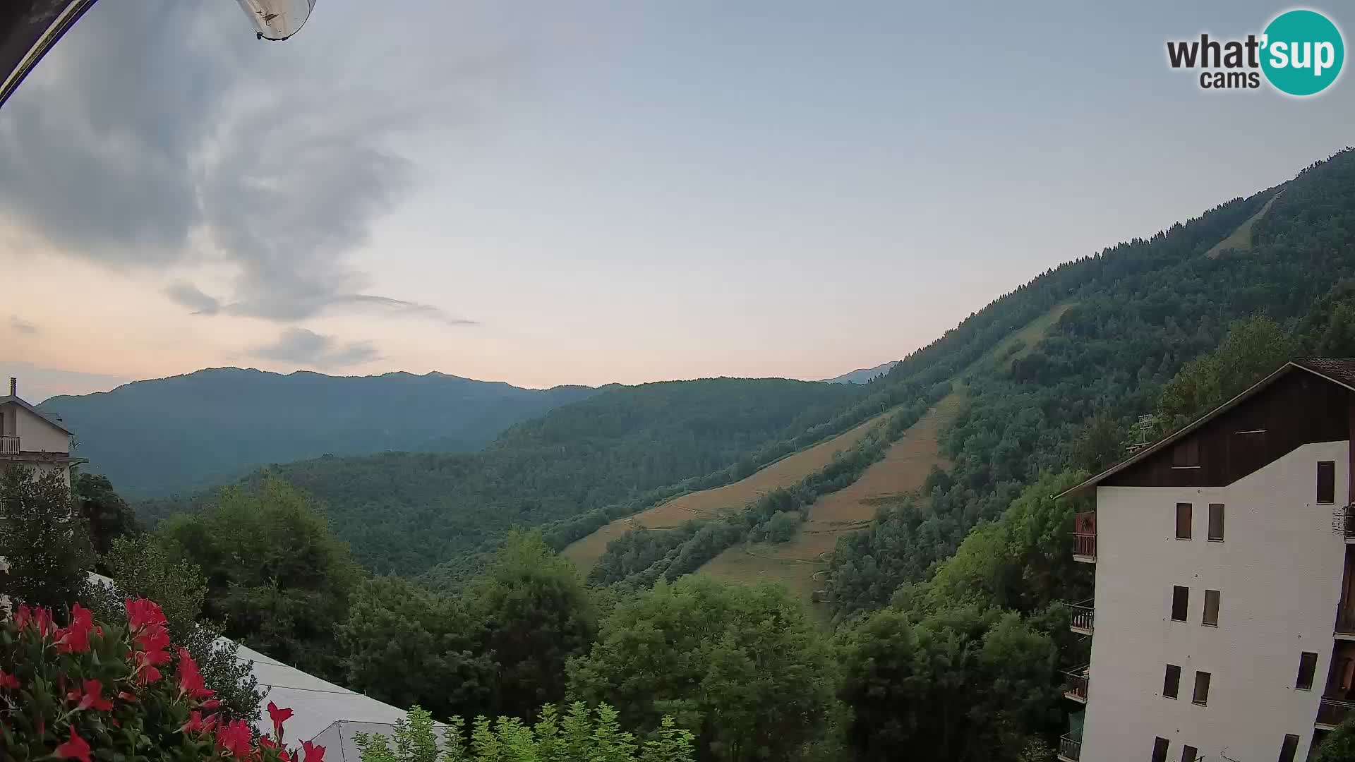 Cardini di Roburent – pogled na Monte Alpet