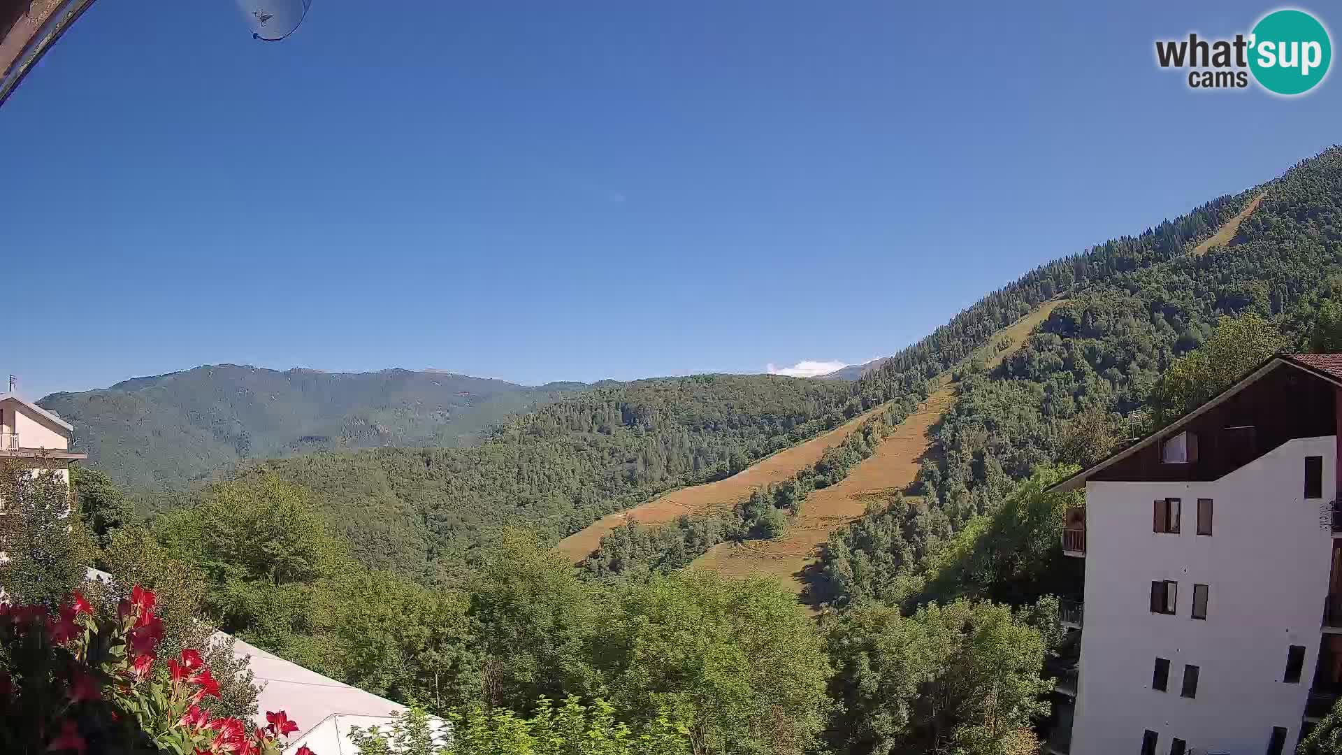 Cardini di Roburent – view to Monte Alpet