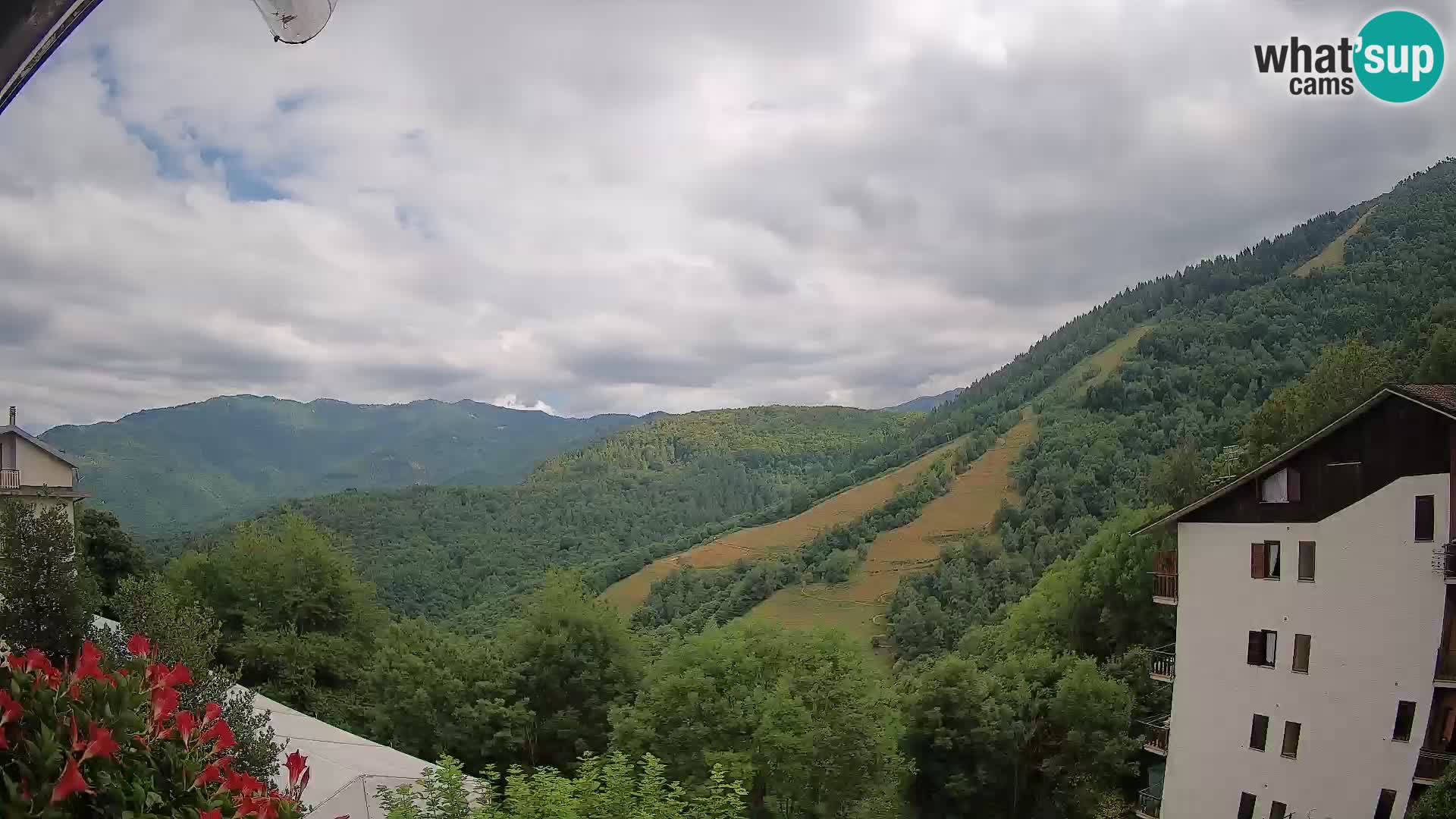 Cardini di Roburent – view to Monte Alpet
