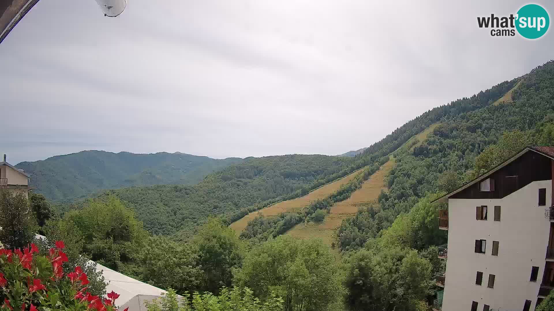Cardini di Roburent – pogled na Monte Alpet
