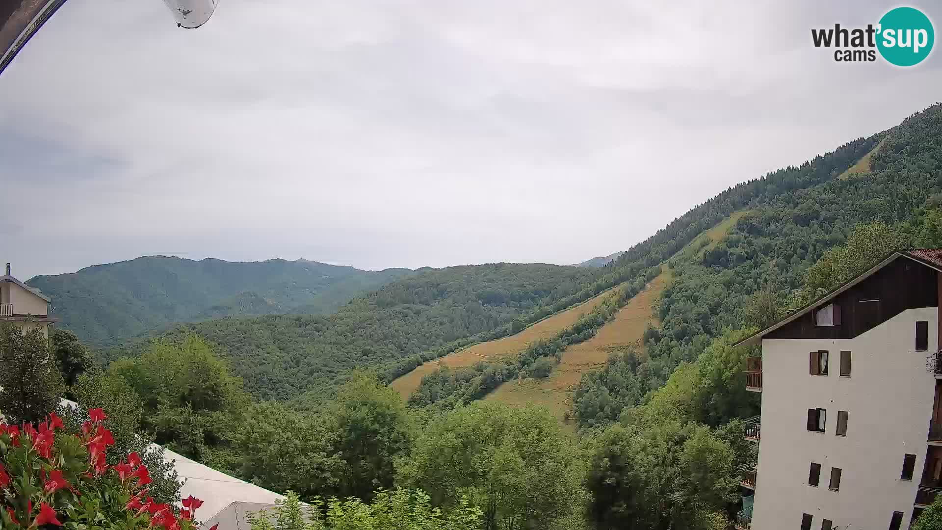 Cardini di Roburent – pogled na Monte Alpet