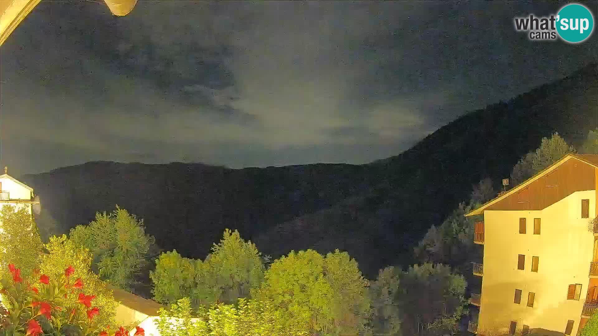 Cardini di Roburent – pogled na Monte Alpet