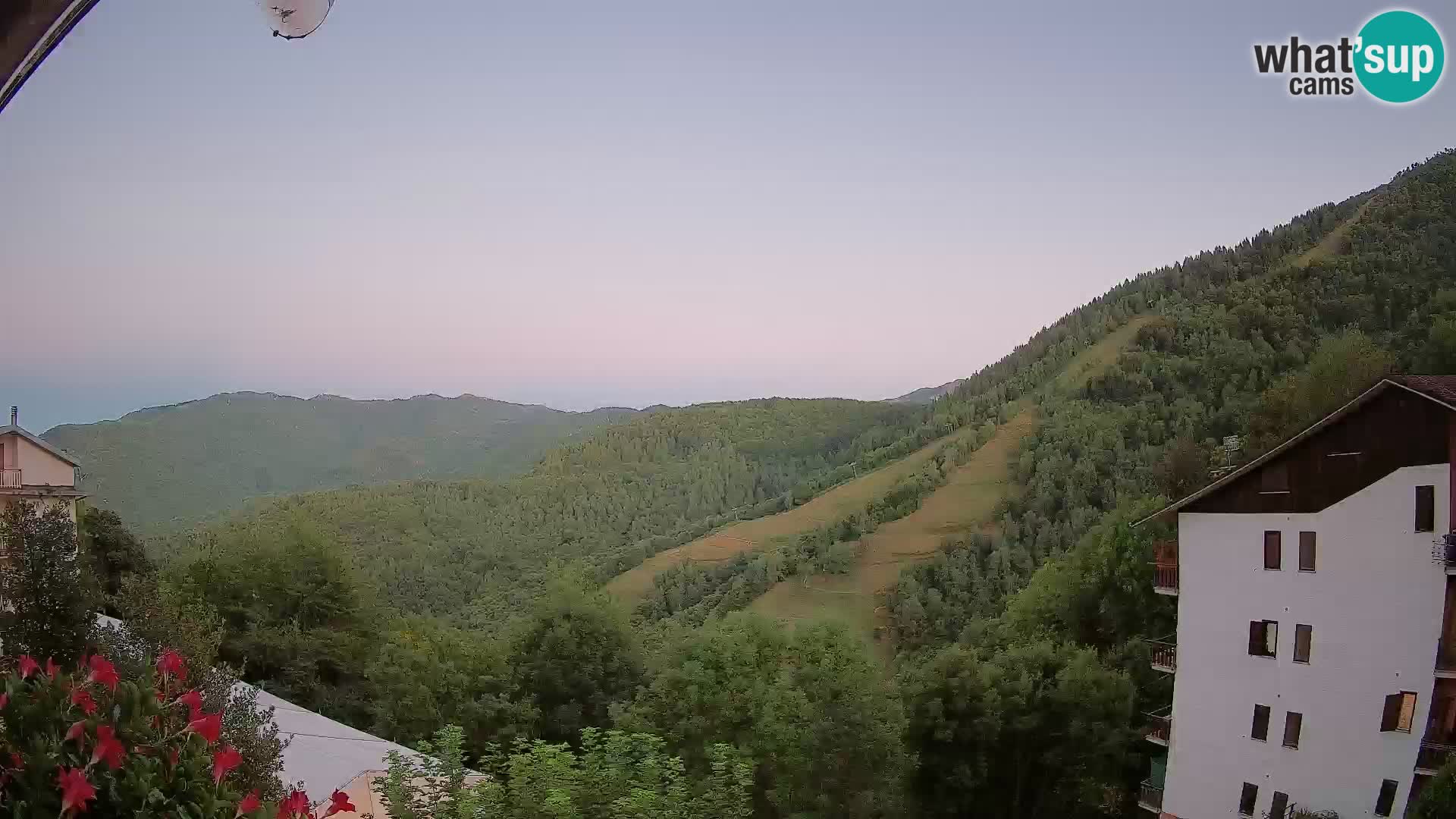 Cardini di Roburent – pogled na Monte Alpet