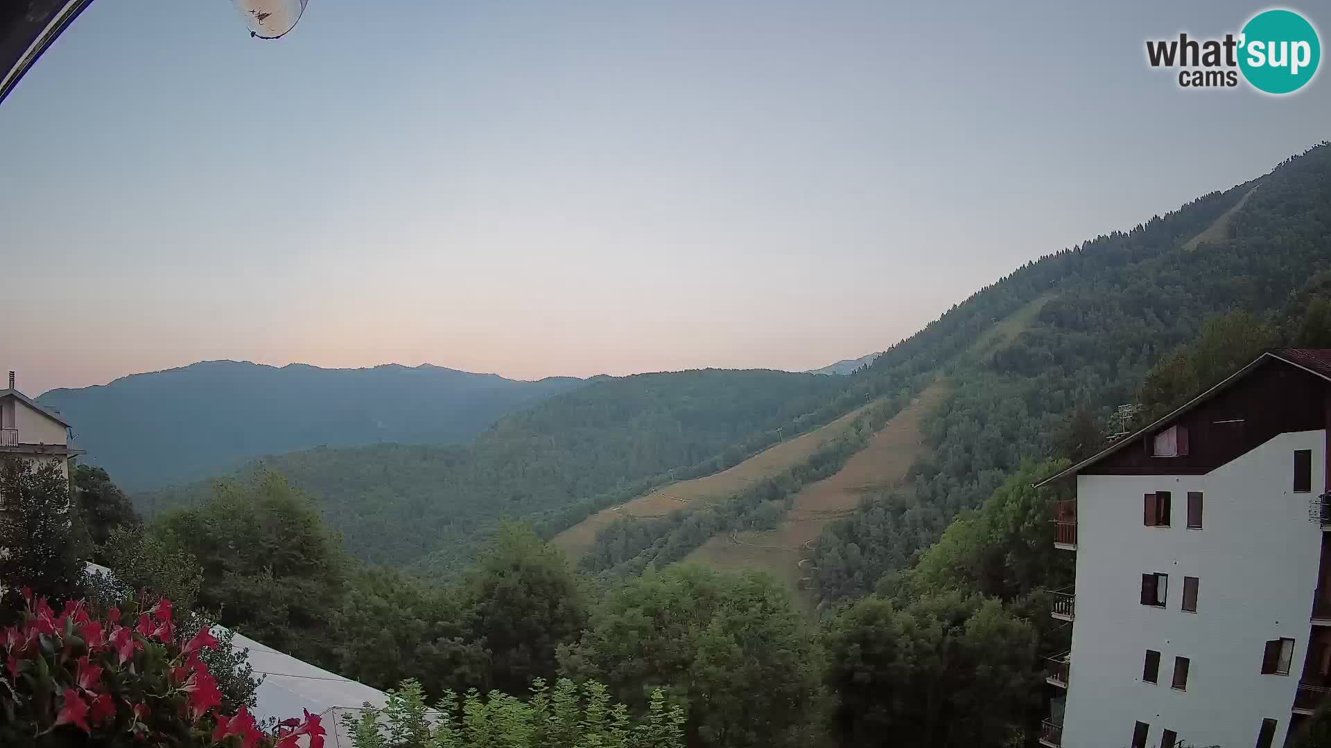 Cardini di Roburent – pogled na Monte Alpet