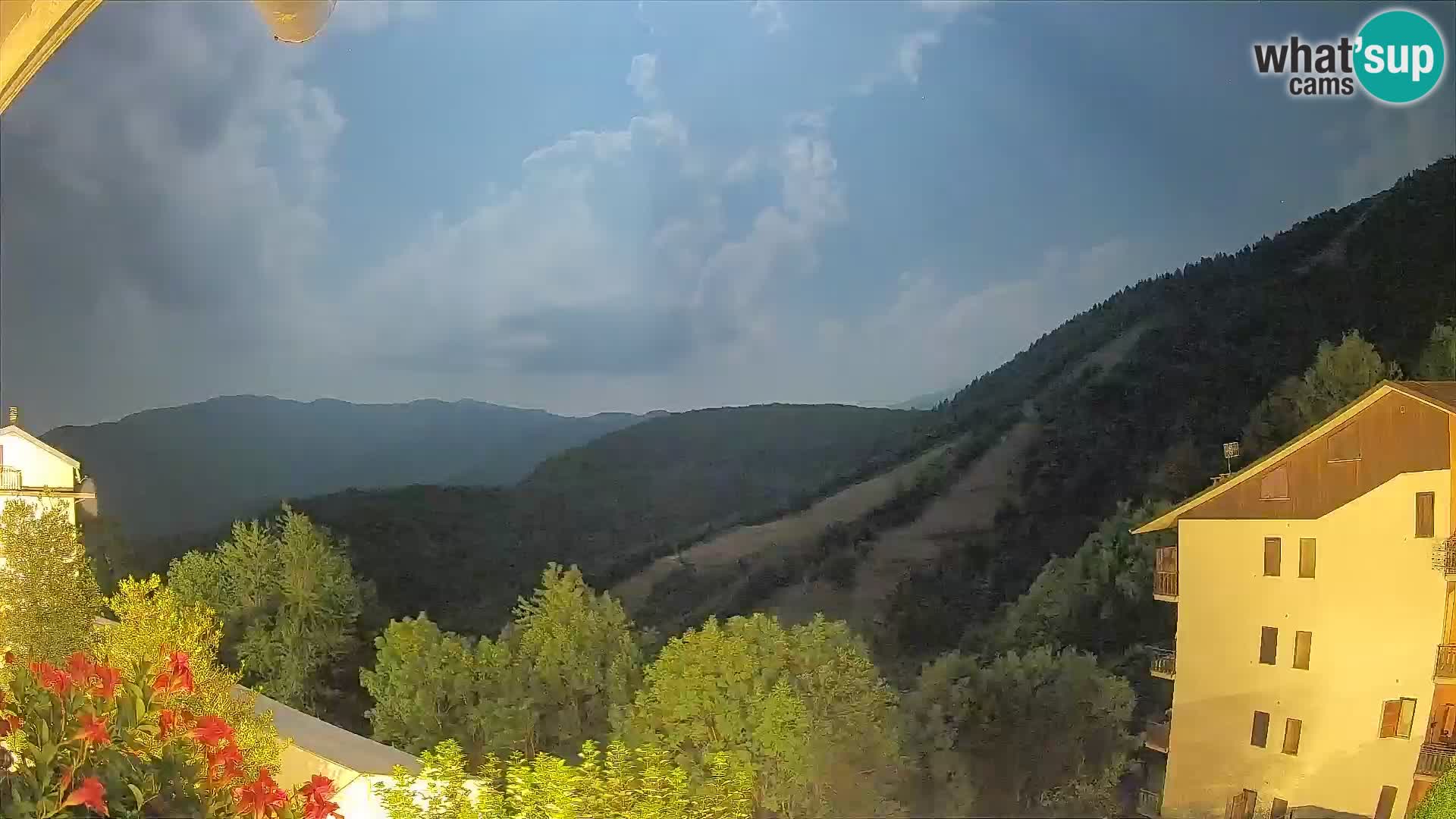 Cardini di Roburent – pogled na Monte Alpet