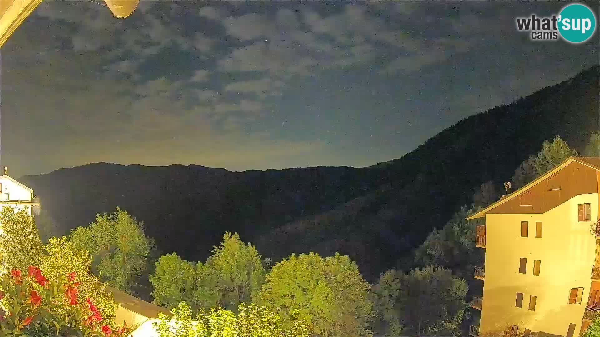 Cardini di Roburent – pogled na Monte Alpet