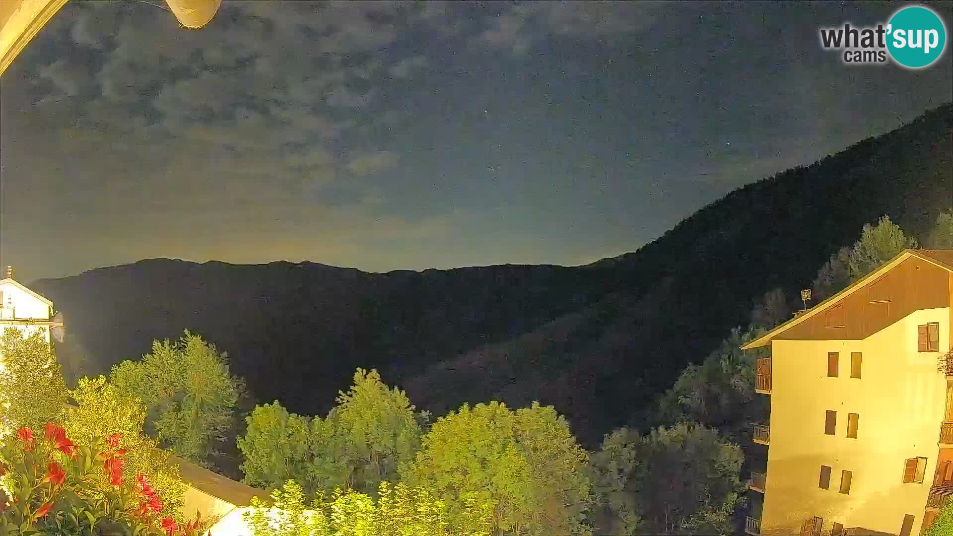 Cardini di Roburent – pogled na Monte Alpet