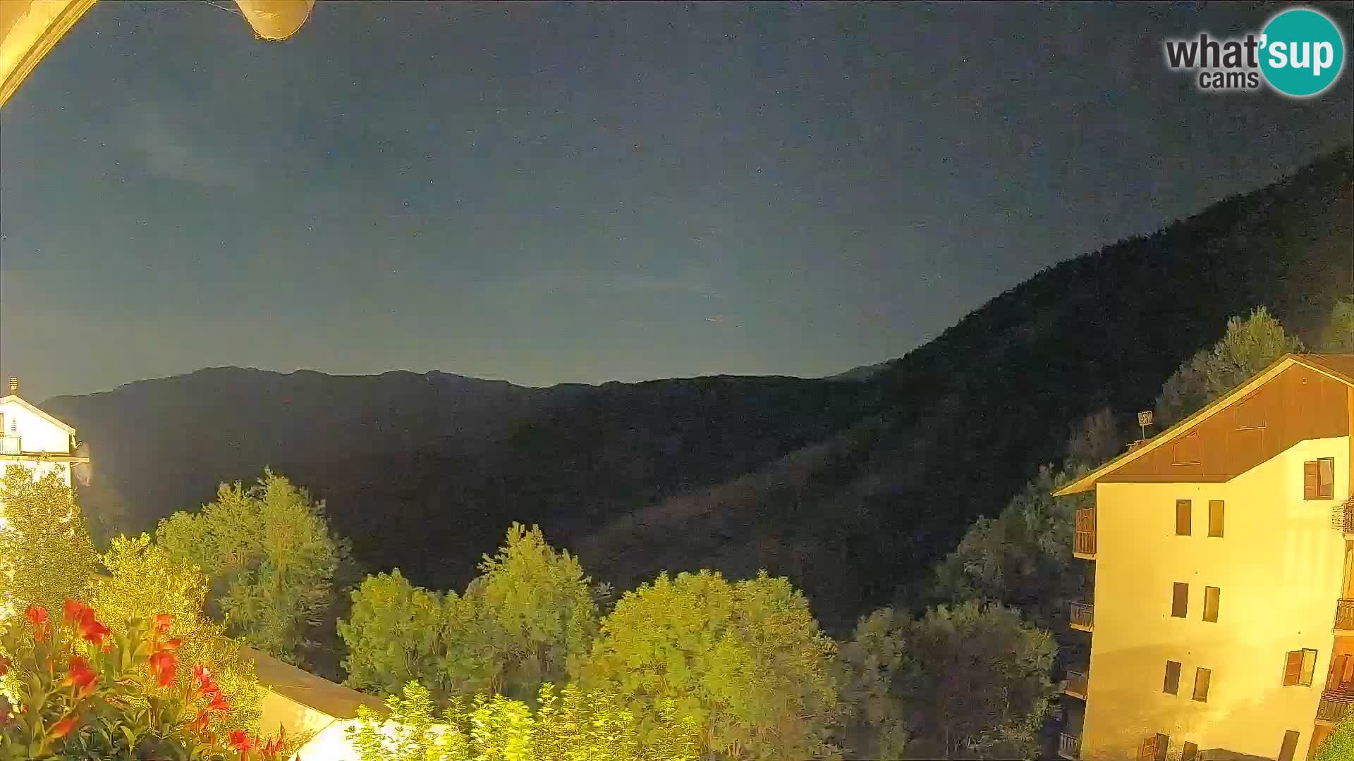 Cardini di Roburent – pogled na Monte Alpet