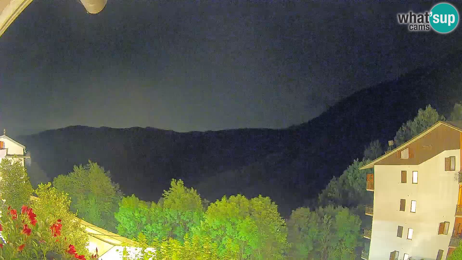 Cardini di Roburent – pogled na Monte Alpet