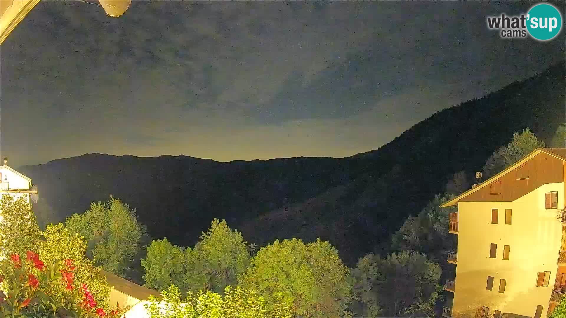 Cardini di Roburent – pogled na Monte Alpet